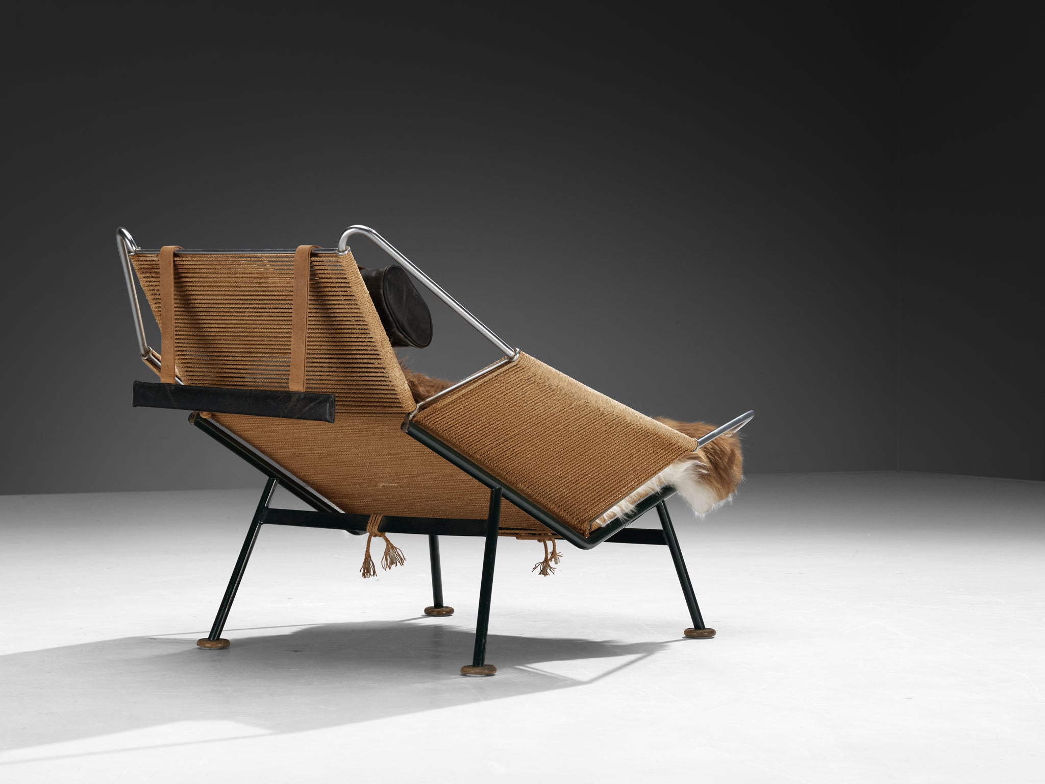Iconic Hans Wegner ‘Flag Halyard’ Lounge Chairs Early Edition Model GE225 Seating Morentz