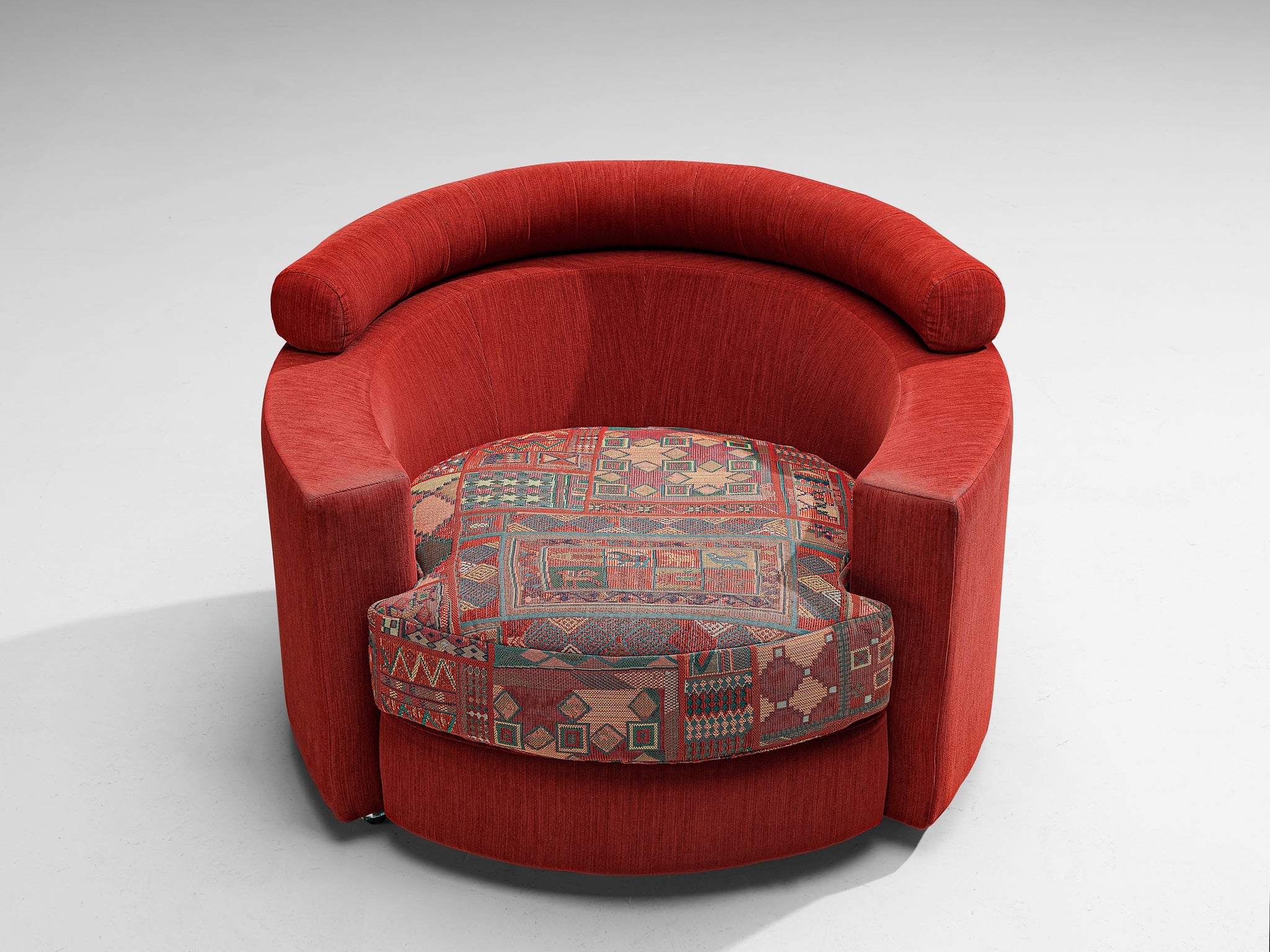 Roche Bobois Pair of Lounge Chairs in Red and Patterned Upholstery seating Morentz