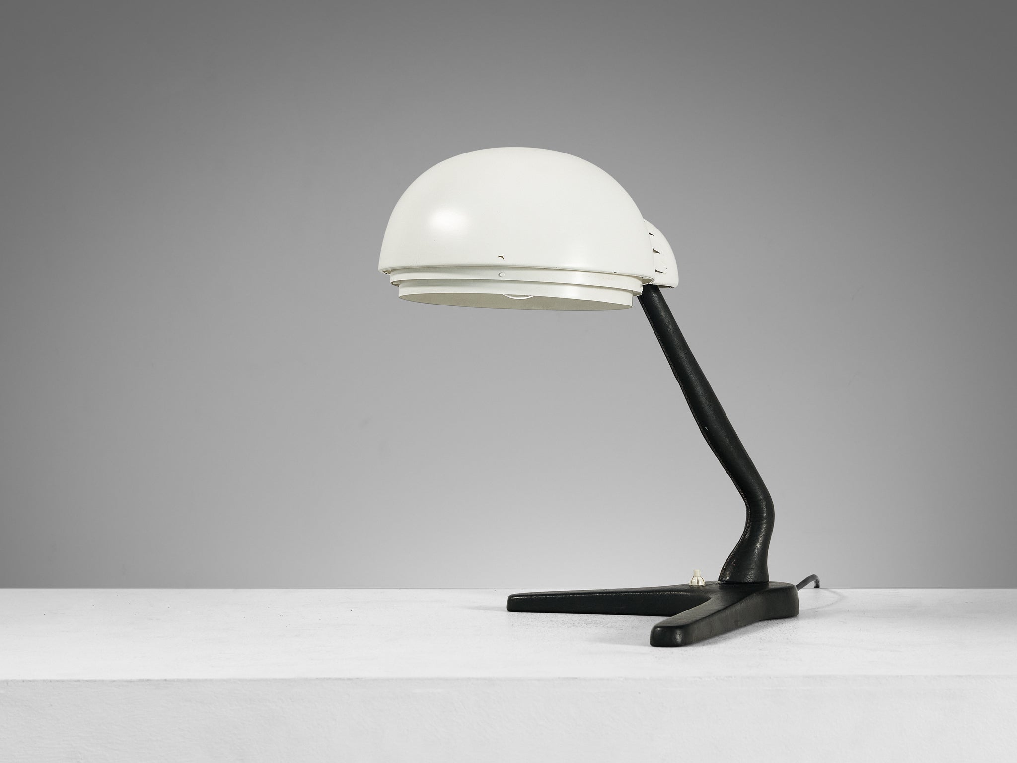 Alvar Aalto for Valaistustyö Ky ‘A704’ Table Lamp with White Shade Lighting Morentz