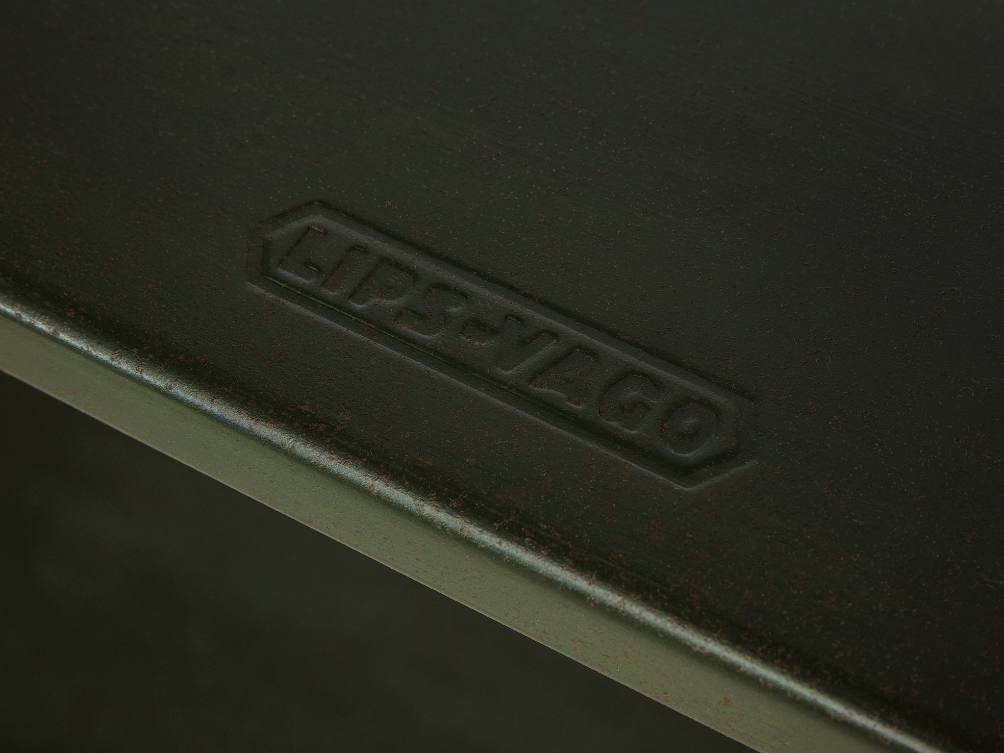 Lips Vago 'Triennale' Bookcases or Shelving System in Dark Green Lacquered Steel Case pieces and storage cabinets Morentz