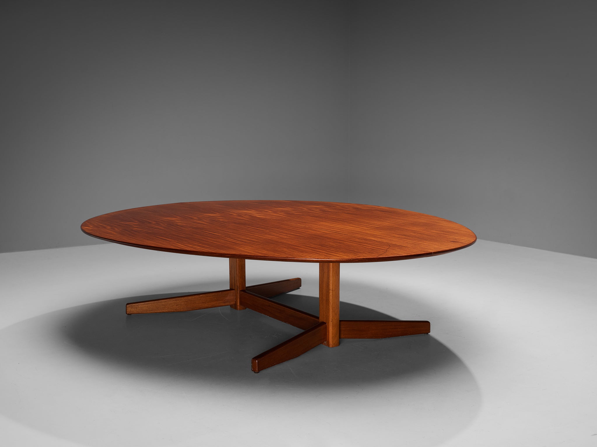 Danish Large Oval Dining Table in Mahogany Tables Morentz