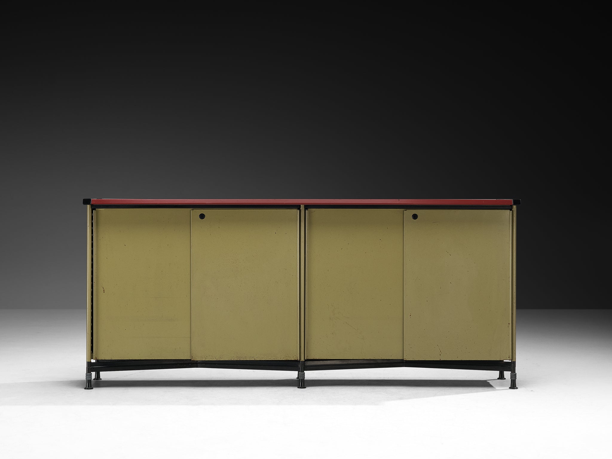 Studio BBPR for Olivetti ‘Spazio’ Sideboard in Green Coated Steel with Red Top Case pieces and storage cabinets Morentz