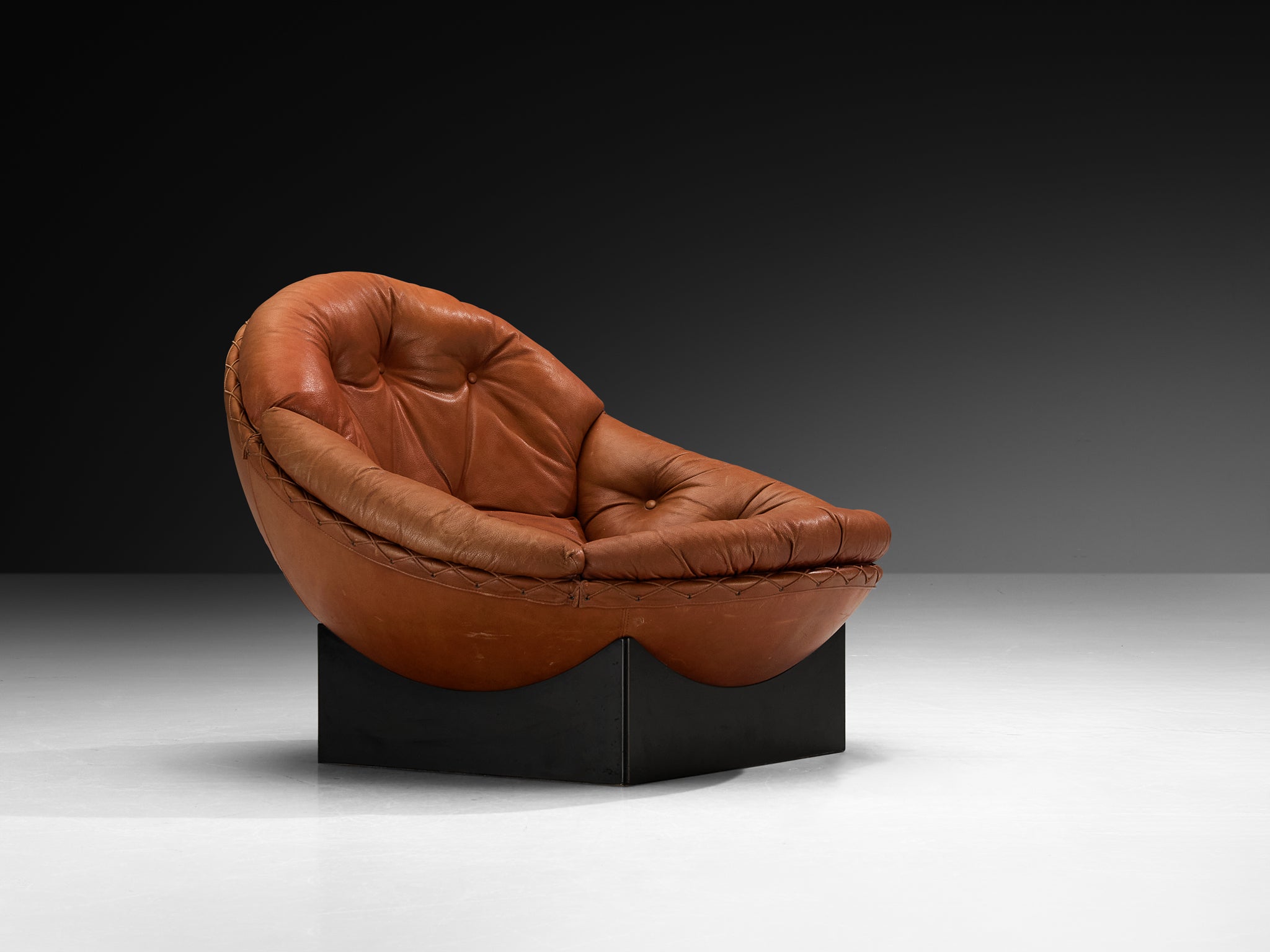 Illum Wikkelsø for Ryesberg Møbler 'Apollo' Lounge Chair in Leather Seating Morentz