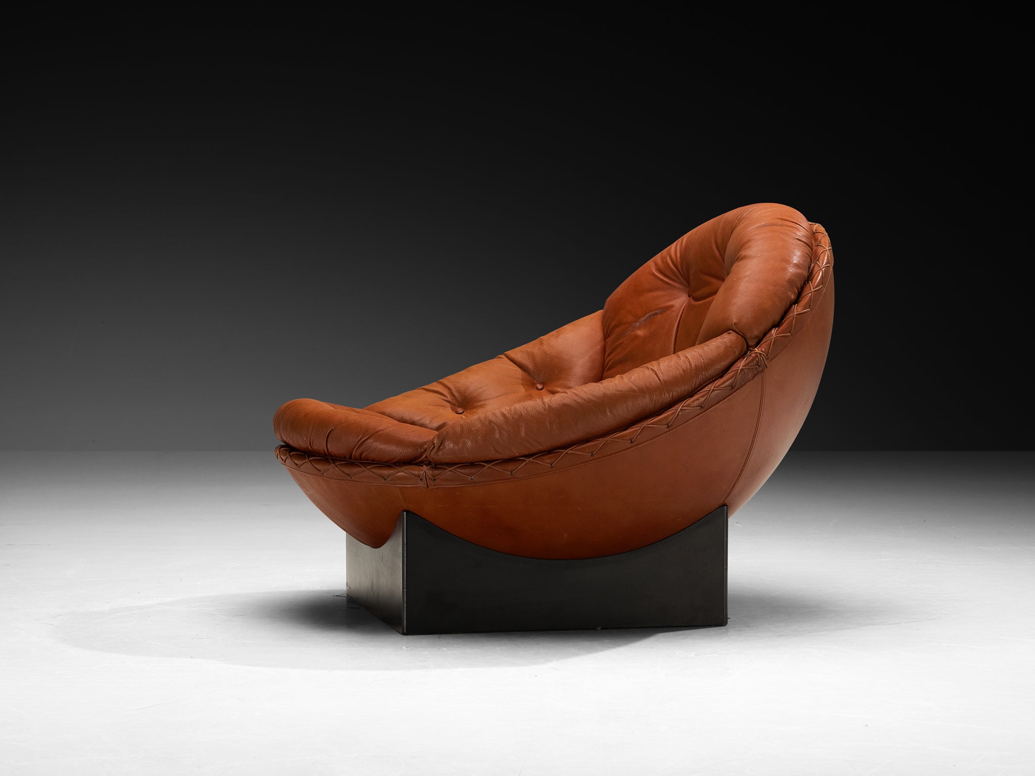Illum Wikkelsø for Ryesberg Møbler 'Apollo' Lounge Chair in Leather Seating Morentz