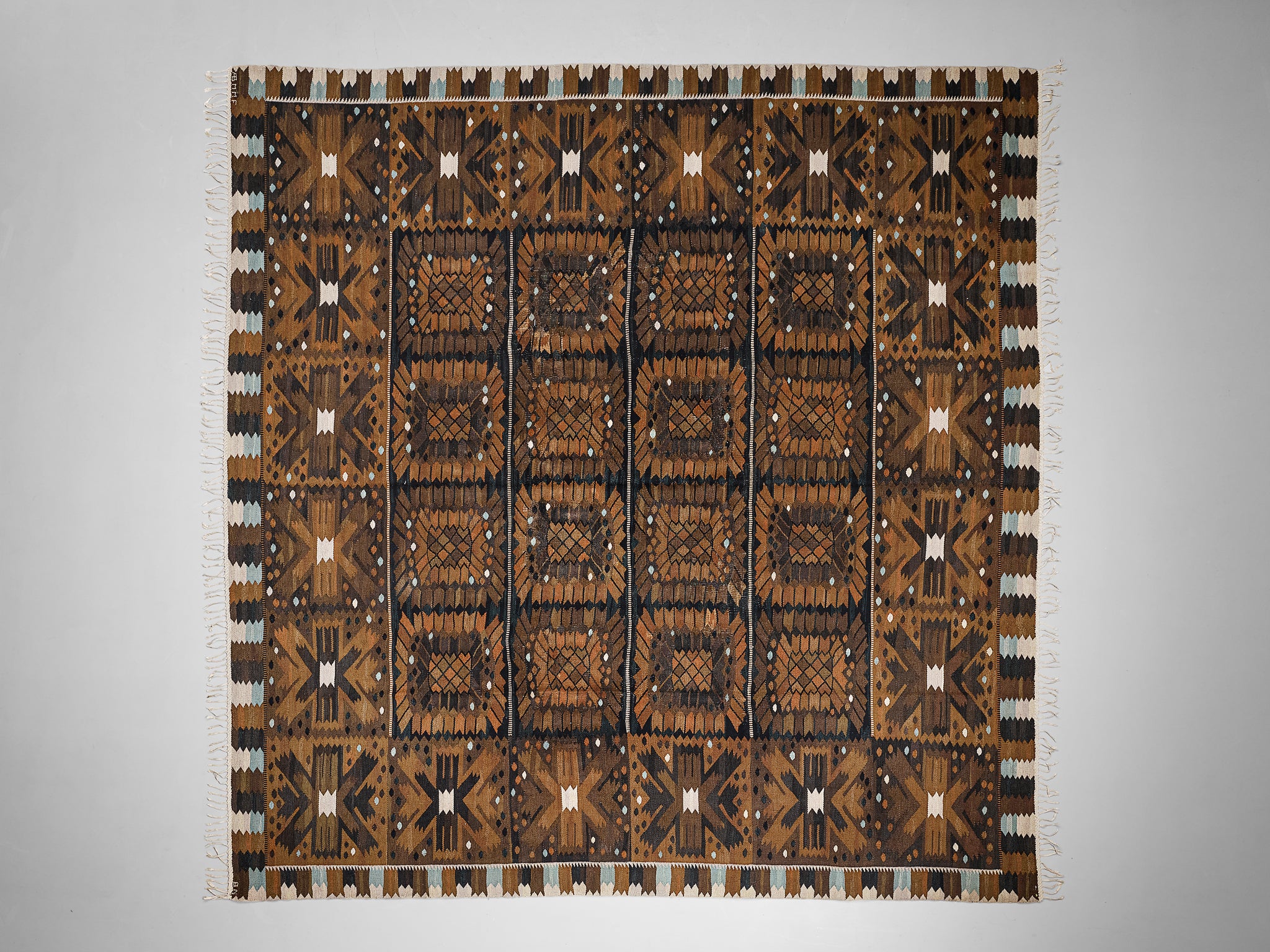 Barbro Nilsson for AB Märta Måås-Fjetterström 'Kryddnejlikan' Carpet in Wool Rugs and Carpets Morentz