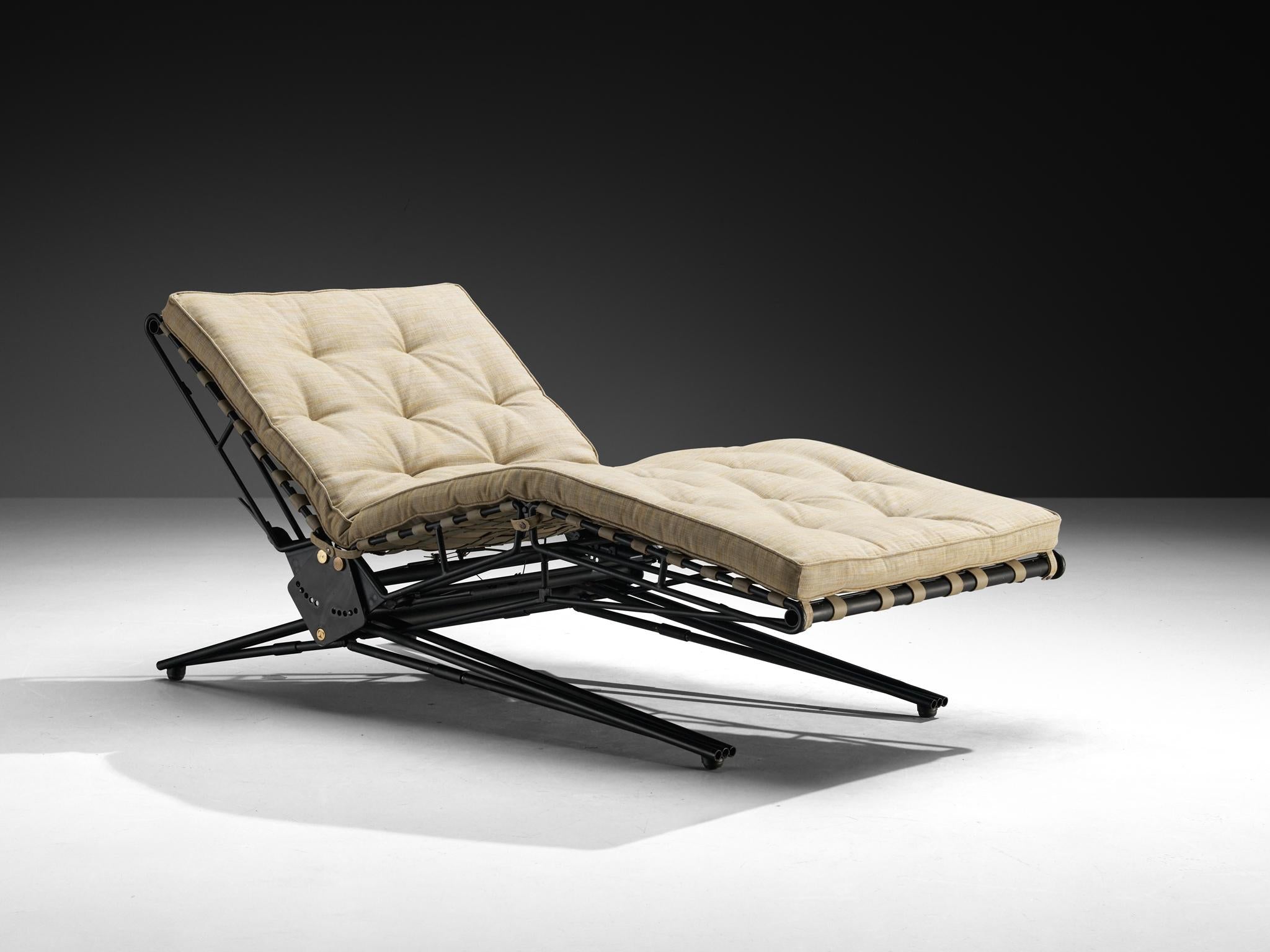 Rare Osvaldo Borsani for Tecno Articulated Chaise Longue seating Morentz