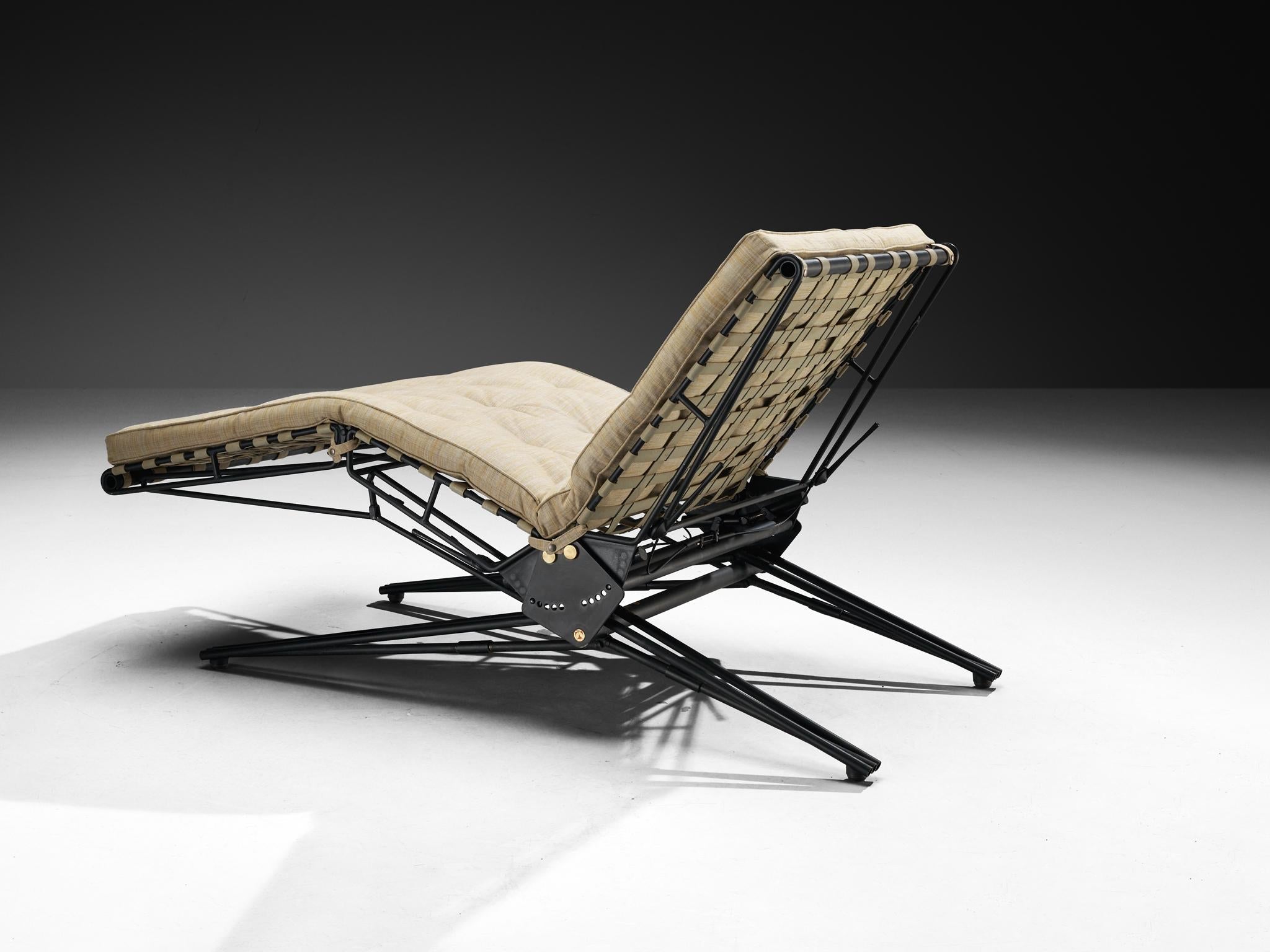 Rare Osvaldo Borsani for Tecno Articulated Chaise Longue seating Morentz