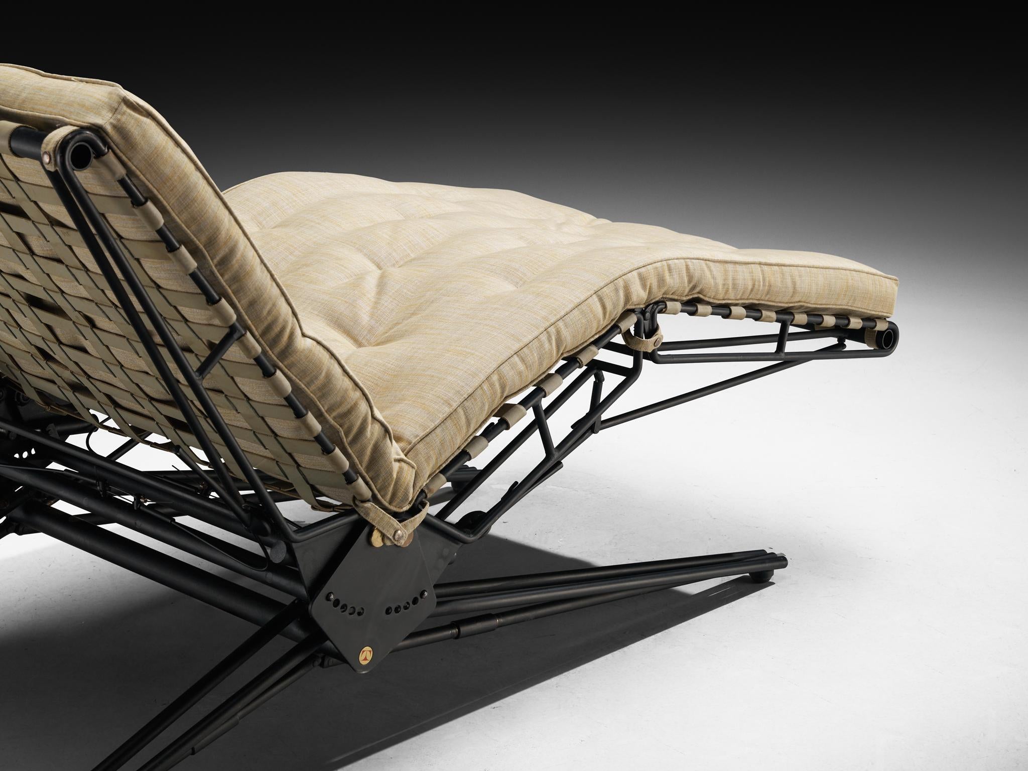 Rare Osvaldo Borsani for Tecno Articulated Chaise Longue seating Morentz