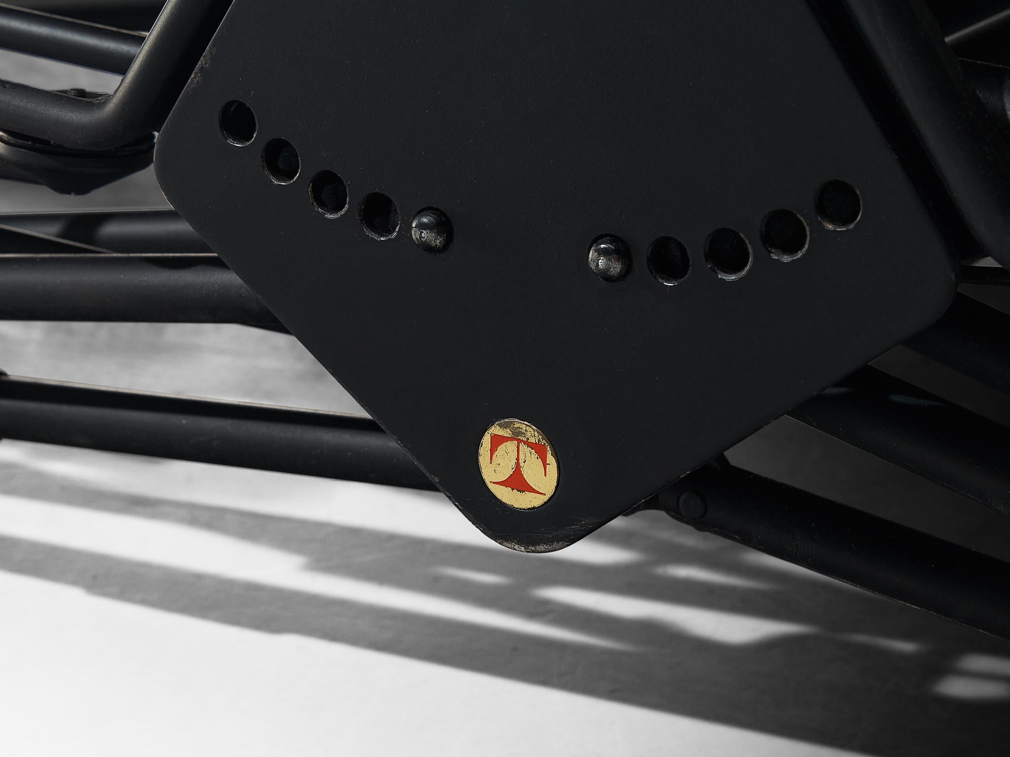 Rare Osvaldo Borsani for Tecno Articulated Chaise Longue seating Morentz