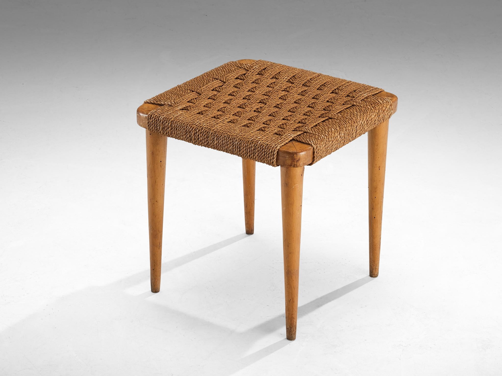 Italian Stools in Braided Straw and Blond Wood seating Morentz