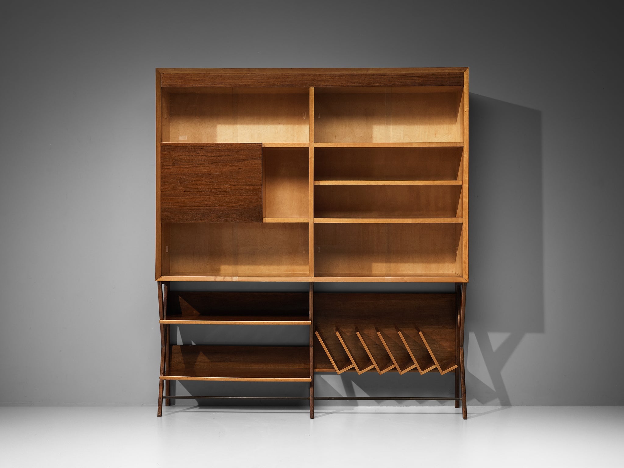 Mid-Century Modern Italian Wall Unit in Maple and Walnut case pieces and storage cabinets Morentz