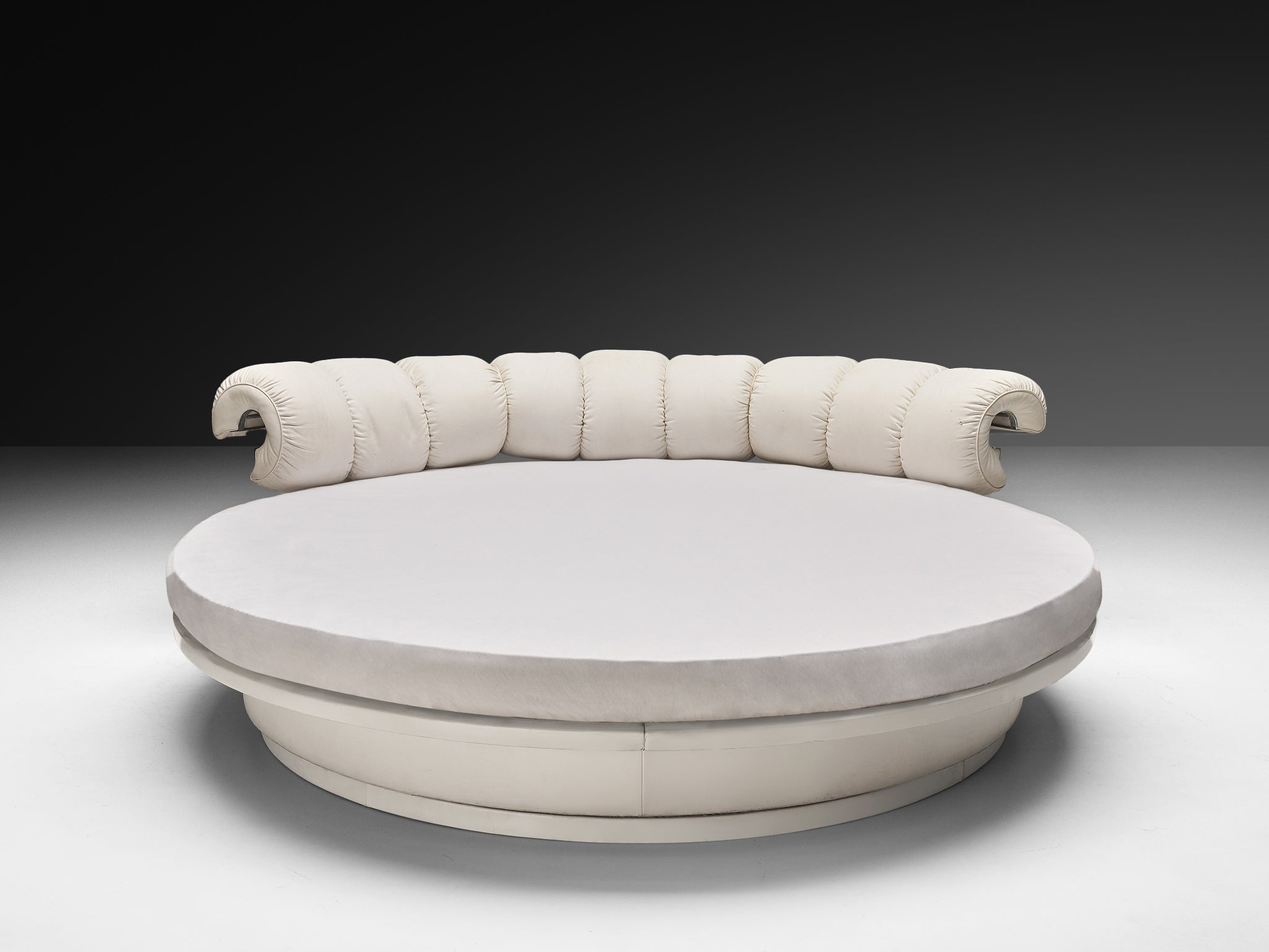 Luigi Massoni for Poltrona Frau 'Lullaby Due' Bed in White Leather