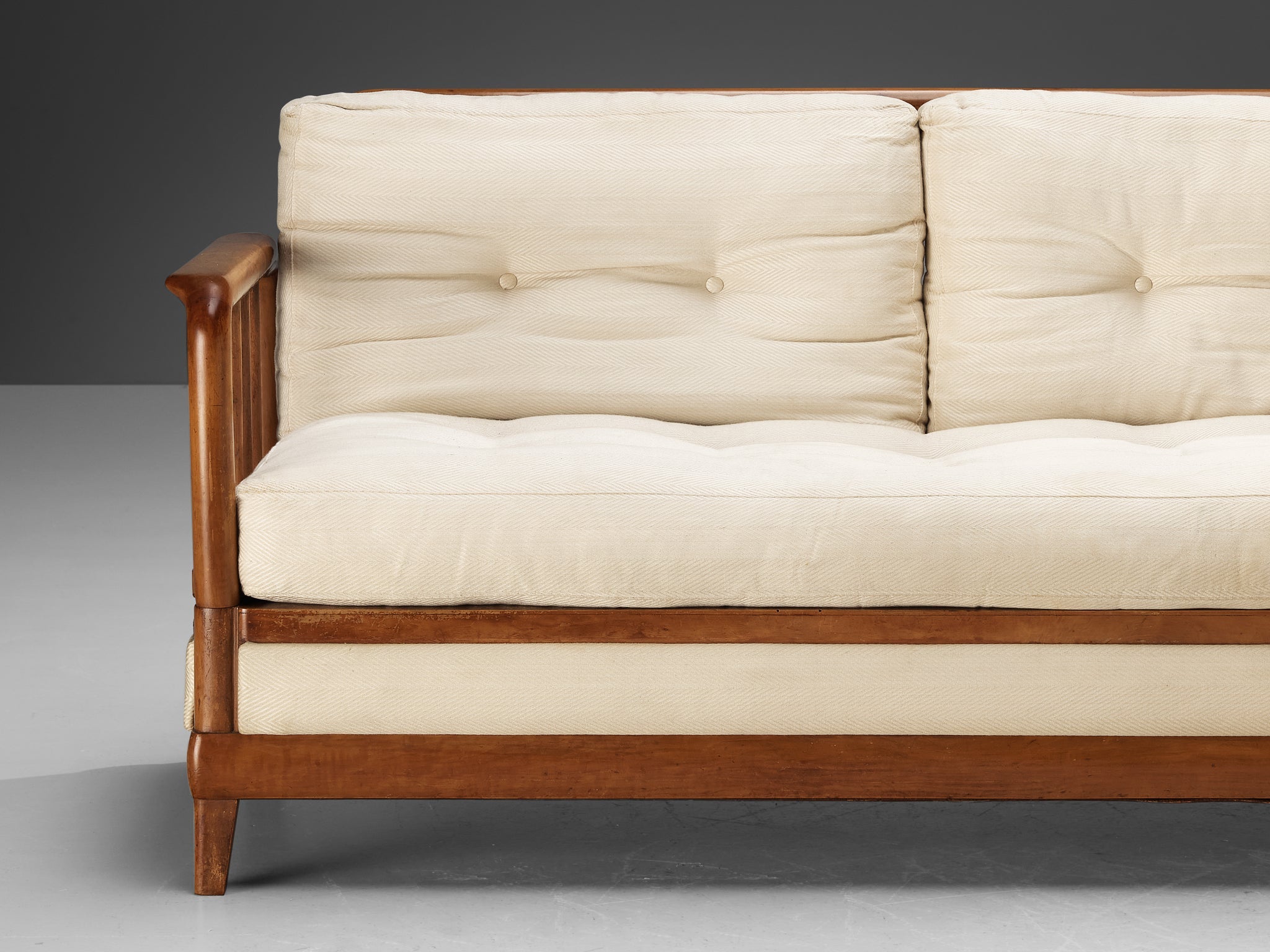 Osvaldo Borsani for Arredamenti Borsani Varedo Daybed in Walnut seating Morentz