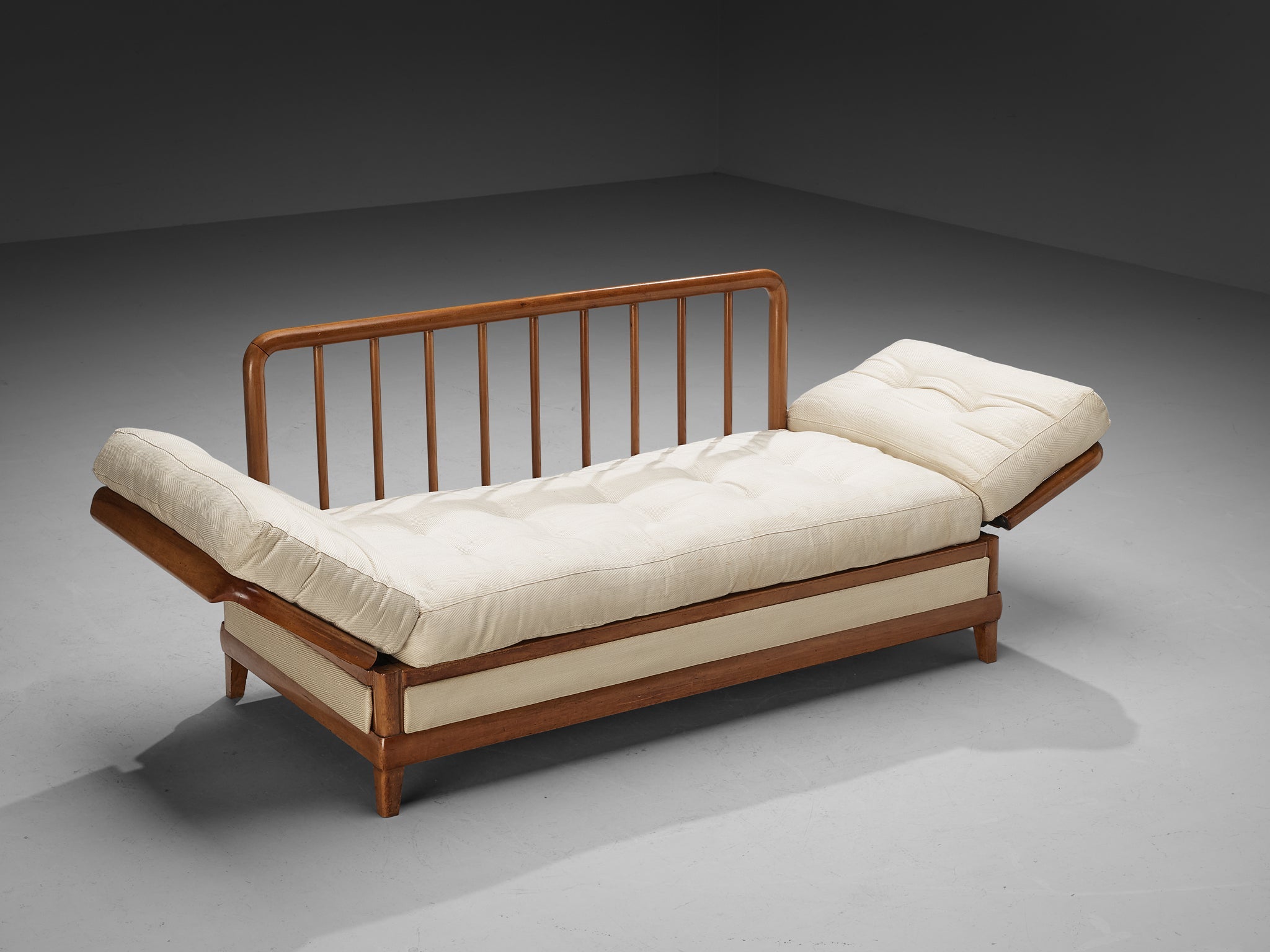 Osvaldo Borsani for Arredamenti Borsani Varedo Daybed in Walnut seating Morentz