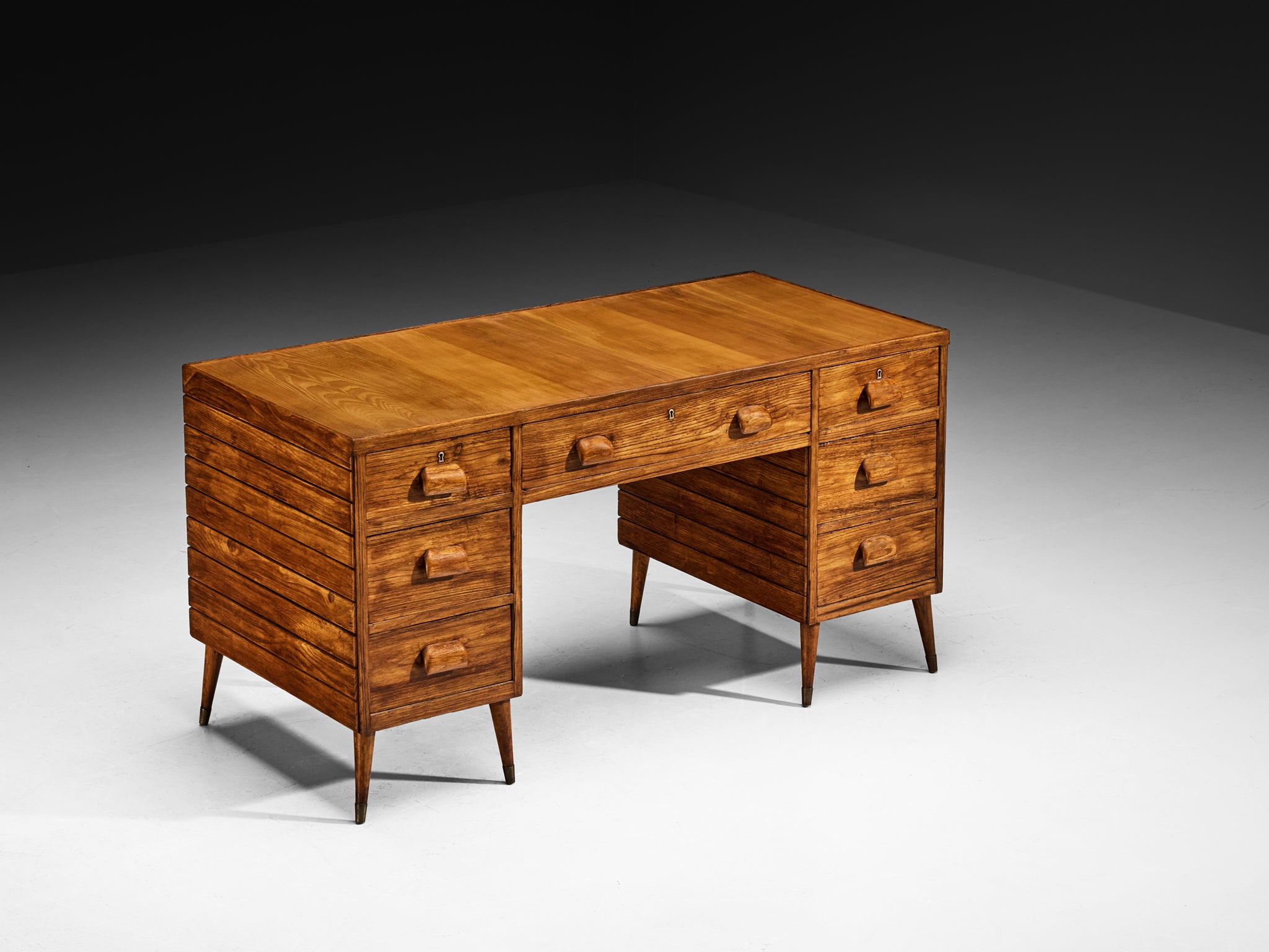 1940s Italian Writing Desk in Ash and Brass Tables Morentz