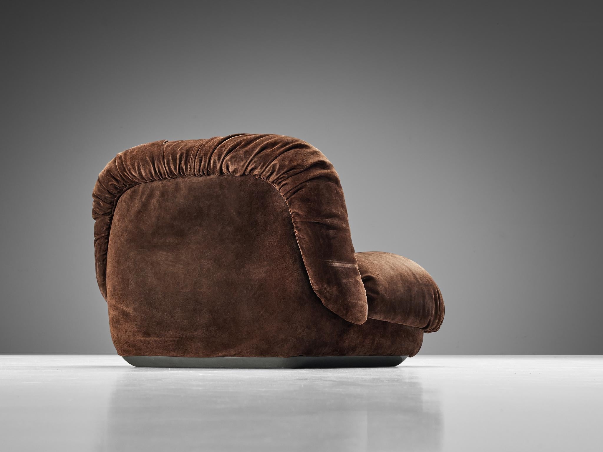 Alberto Rosselli for Saporiti 'Maxijumbo' Lounge Chair in Brown Suede seating Morentz