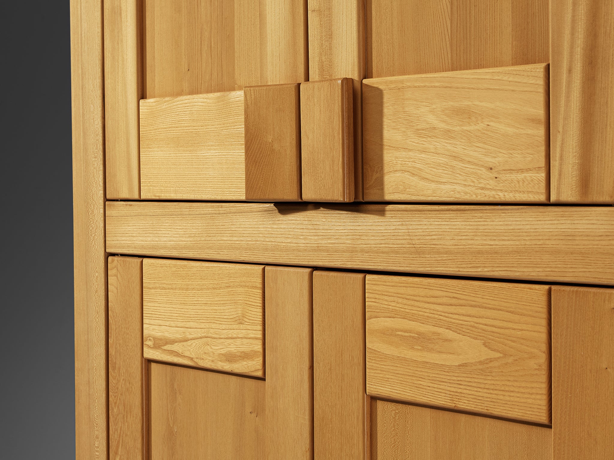 Maison Regain Grand Highboard or Wardrobe in Solid Elm Case pieces and storage cabinets Morentz