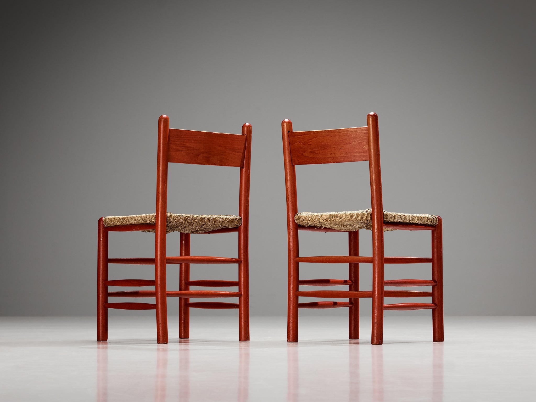 Pair of French Dining Chairs with Red Wooden Frame and Straw Seats seating Morentz