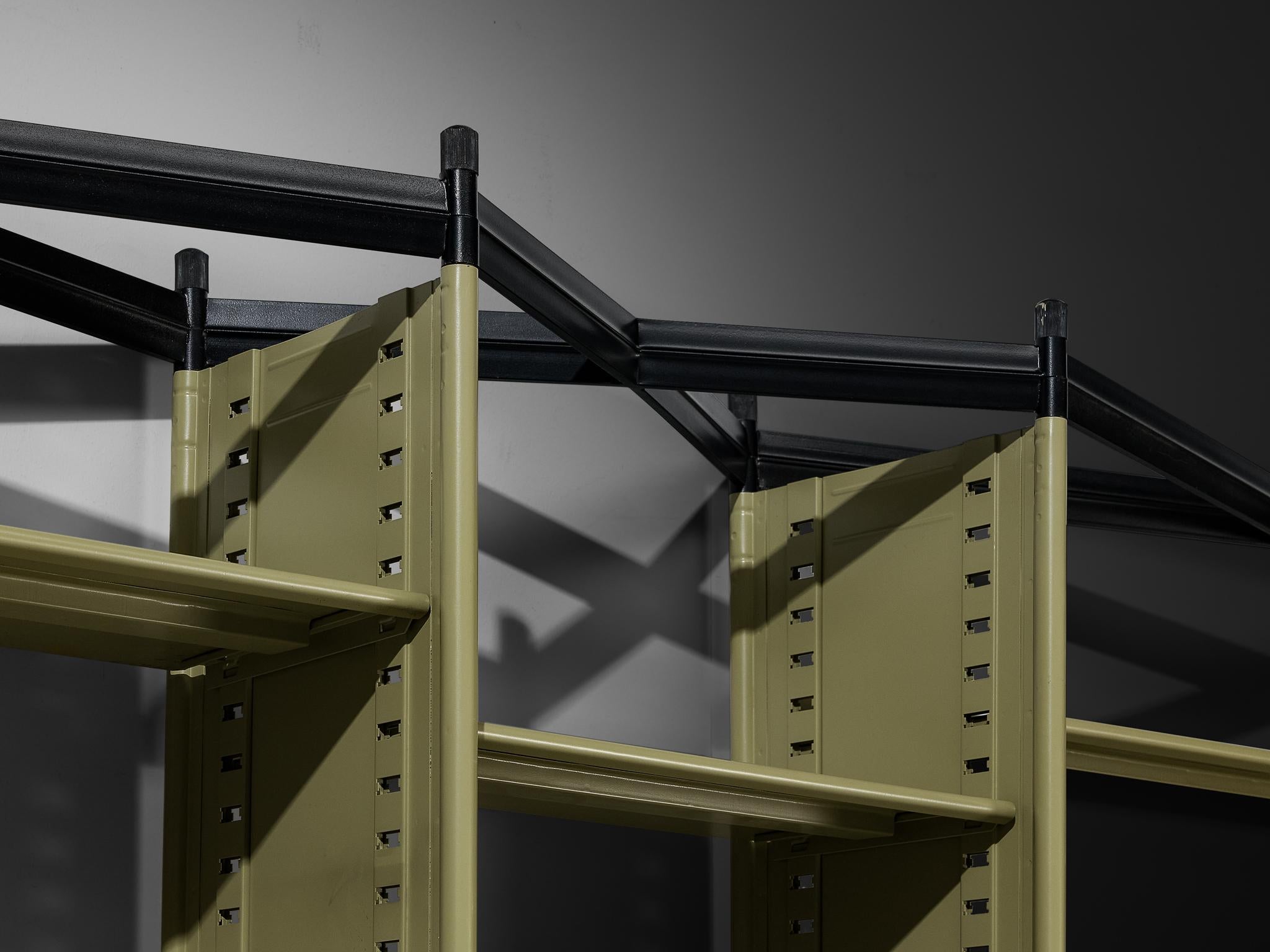 Studio BBPR for Olivetti 'Spazio' Shelving System in Green Coated Steel case pieces and storage cabinets Morentz