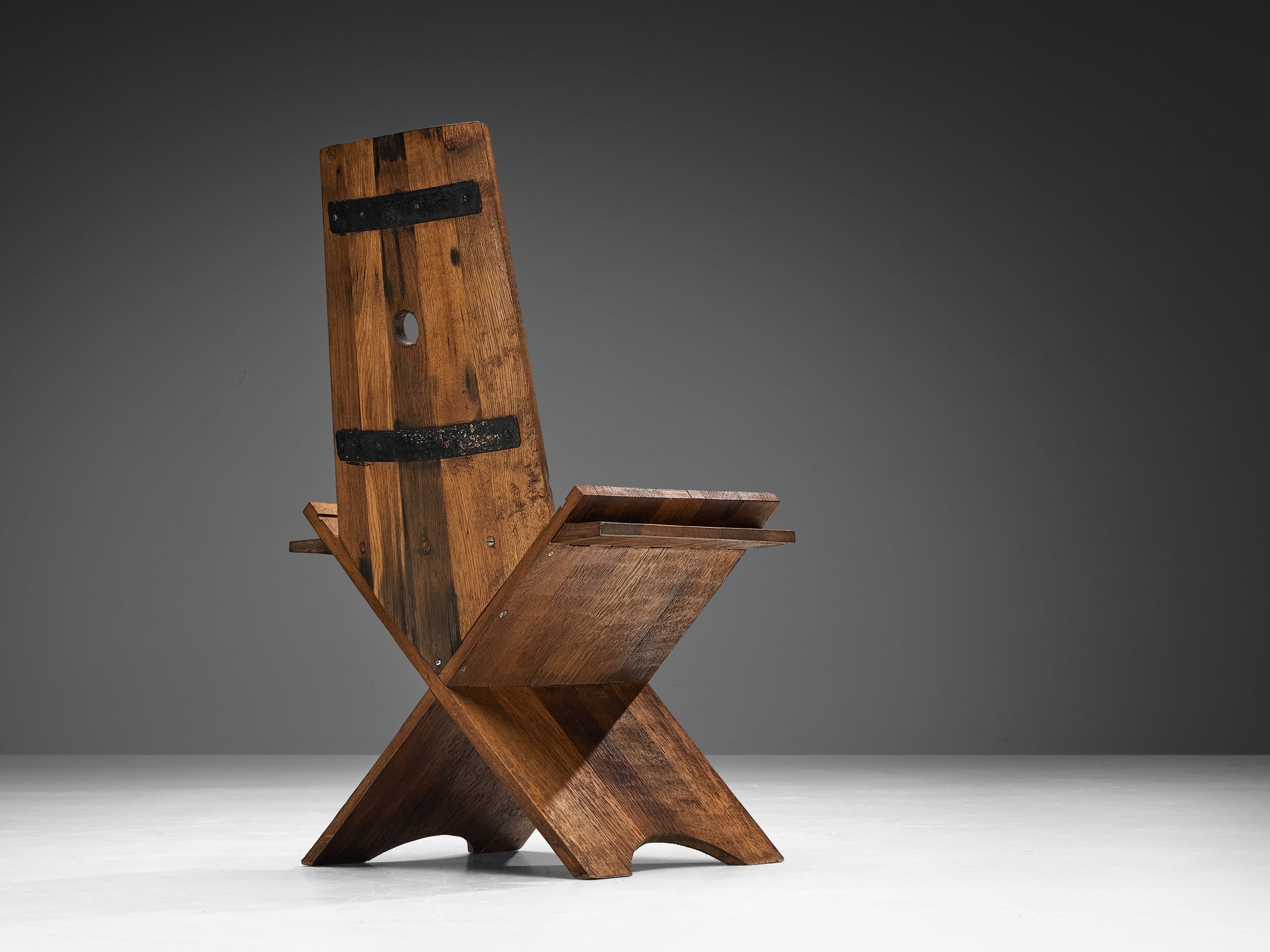 Sculptural Pair of Dining Chairs in Oak with Iron Accents seating Morentz