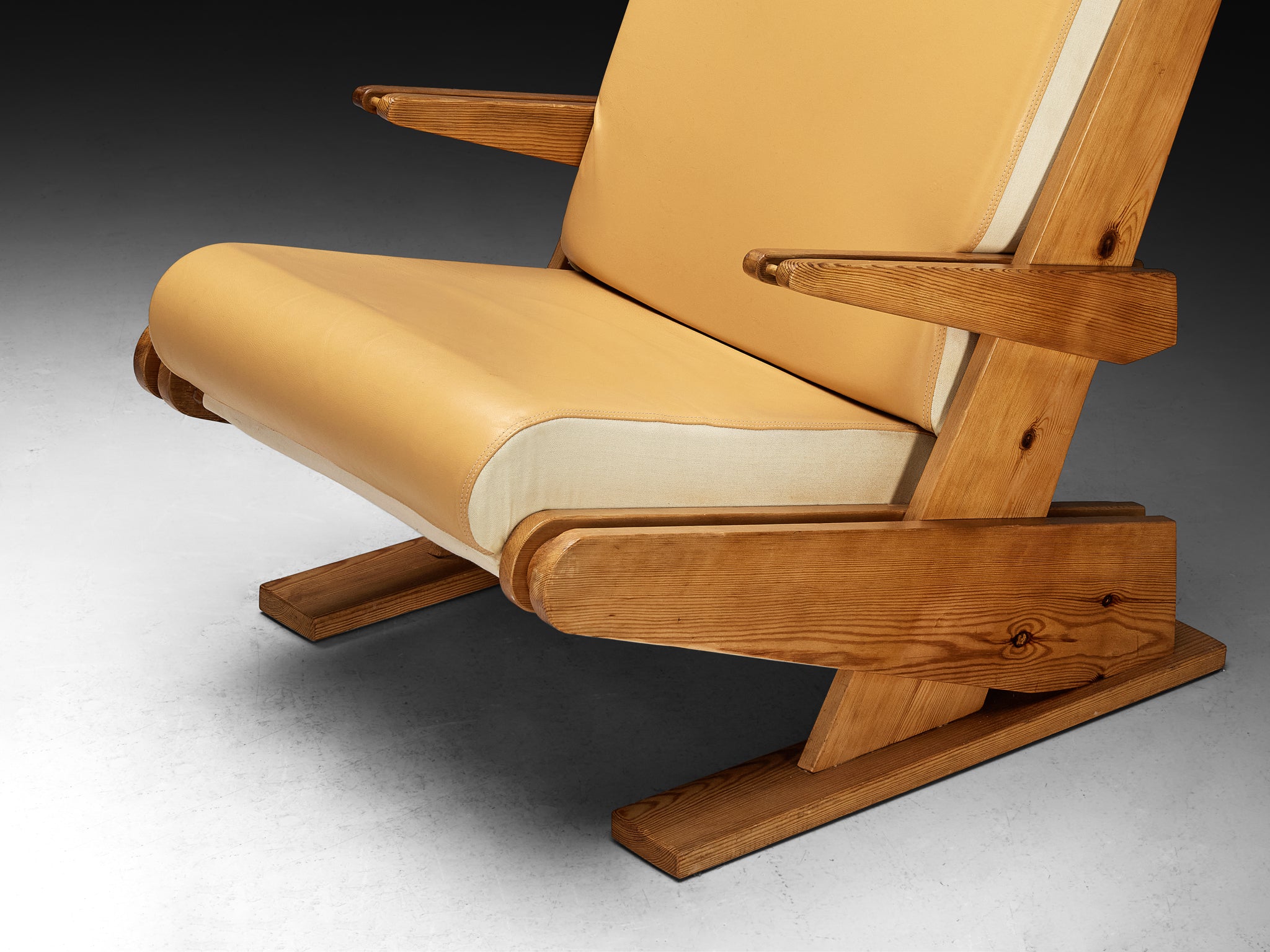 Brutalist Lounge Chair in Beige Camel Upholstery and Pine Seating Morentz