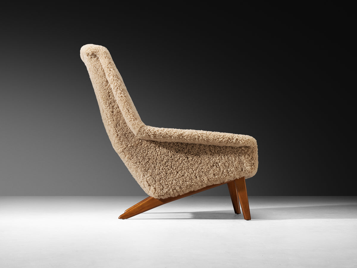 Folke Ohlsson for Fritz Hansen Lounge Chair in Sheepskin Seating Morentz