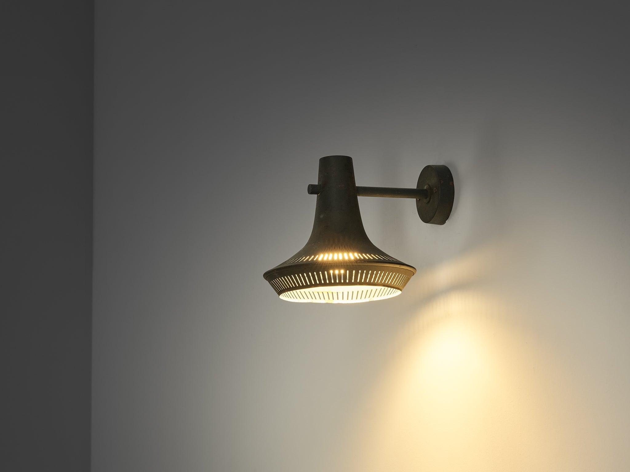 Scandinavian Wall Light in Patinated Copper lighting Morentz