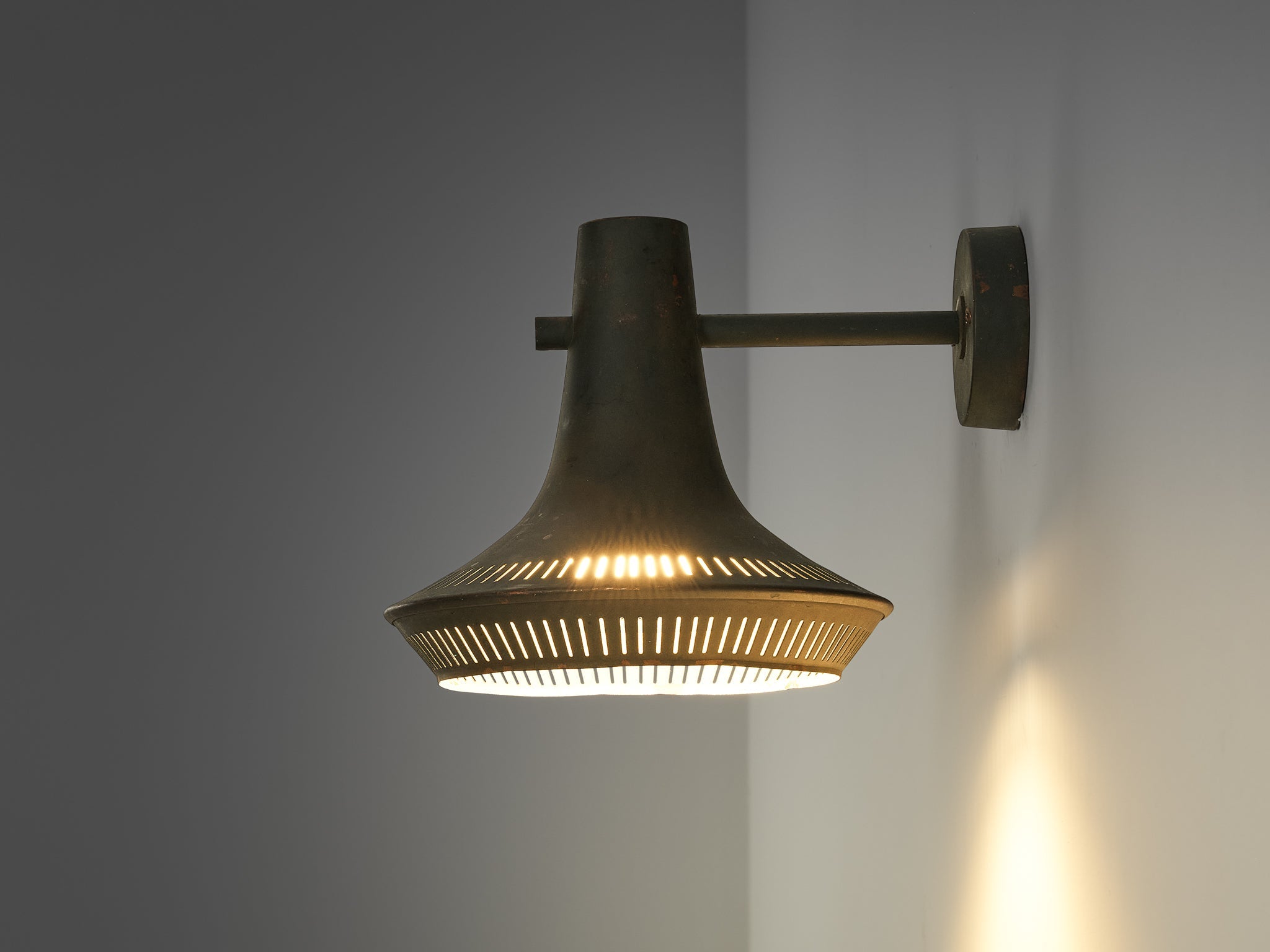 Scandinavian Wall Light in Patinated Copper lighting Morentz