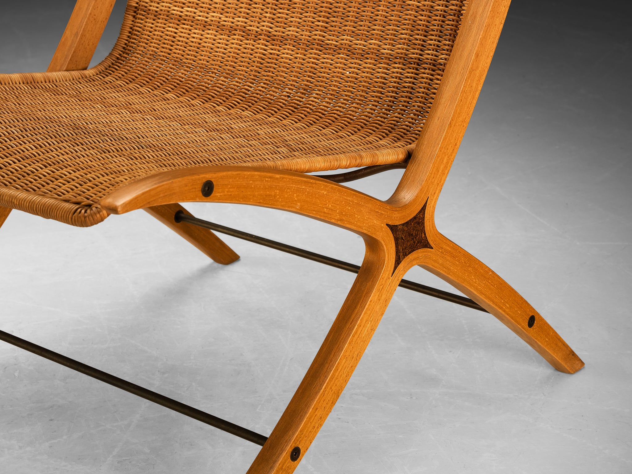 Peter Hvidt & Orla Mølgaard Nielsen 'X' Slipper Chair in Cane