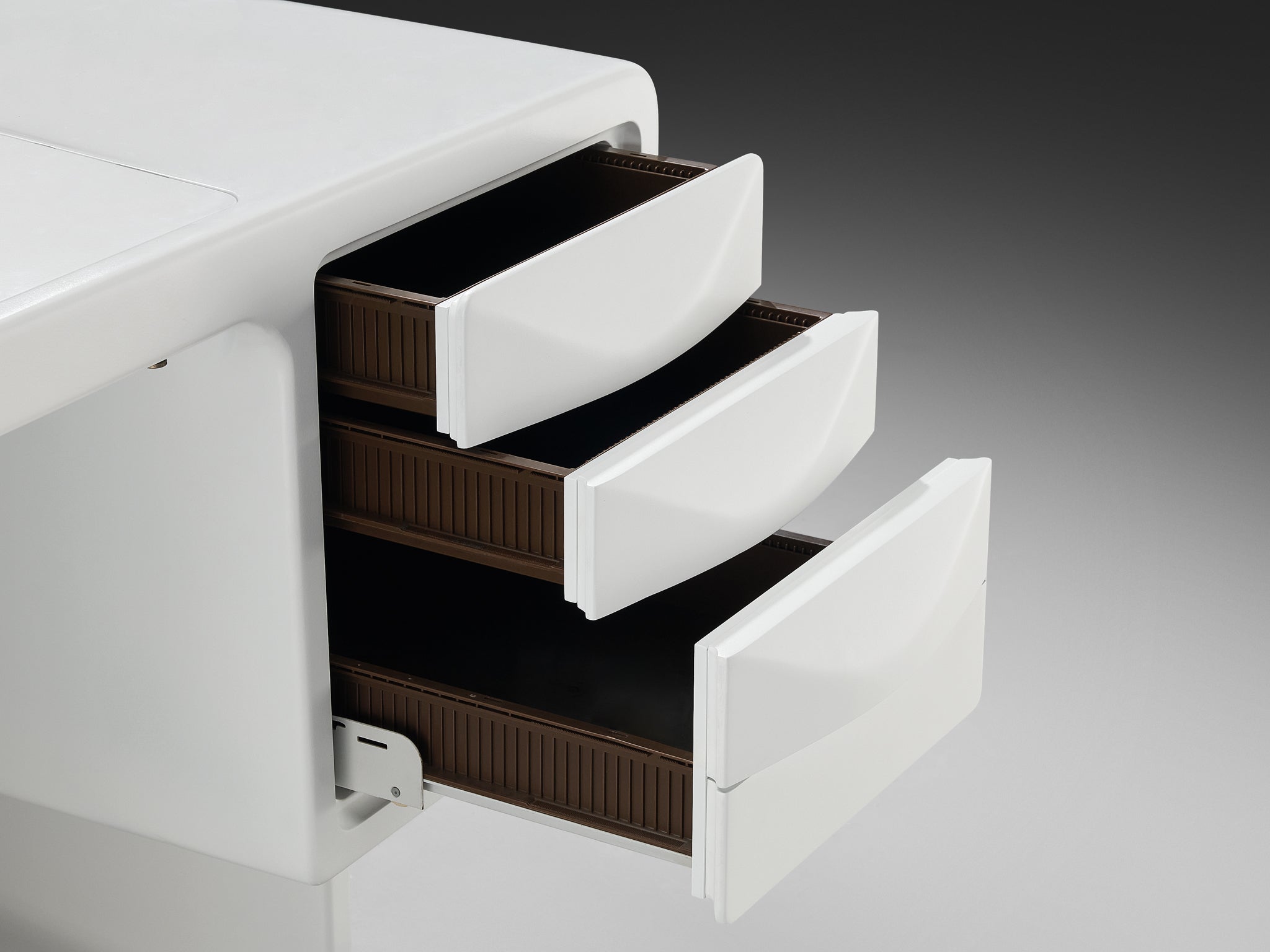 Ernest Igl for Wilhelm Werndl 'Directors' Writing Desk in White Polyurethane Tables Morentz