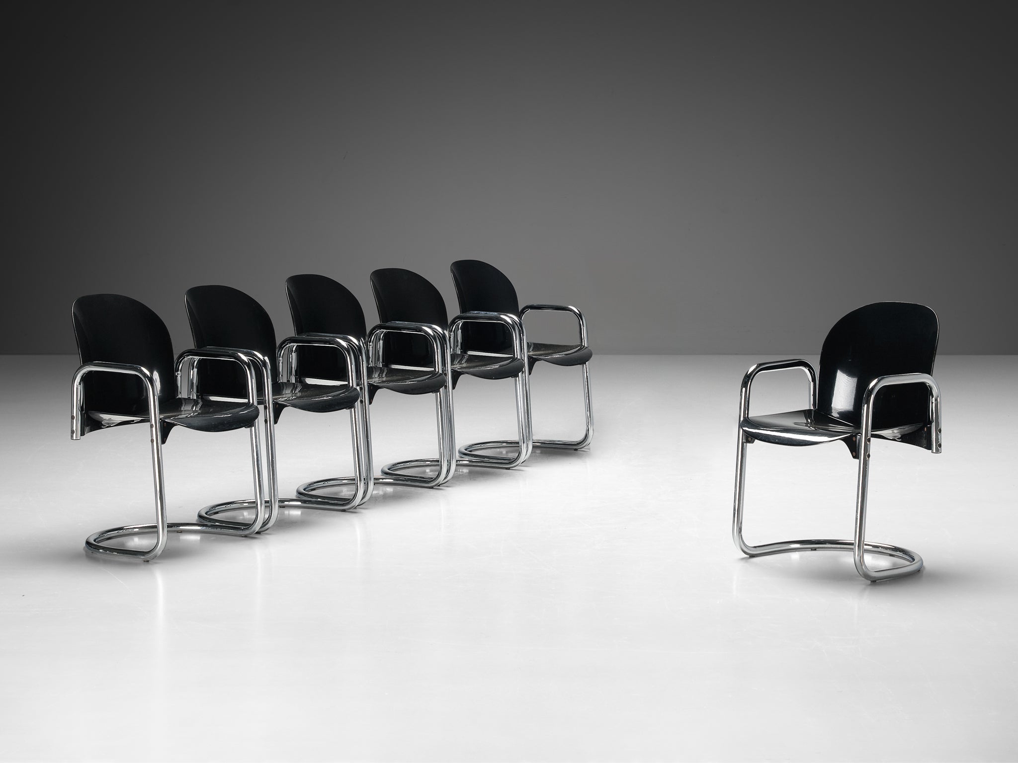 Afra and Tobia Scarpa for B&B Italia 'Dialogo Dessau' Dining Chairs Seating Morentz