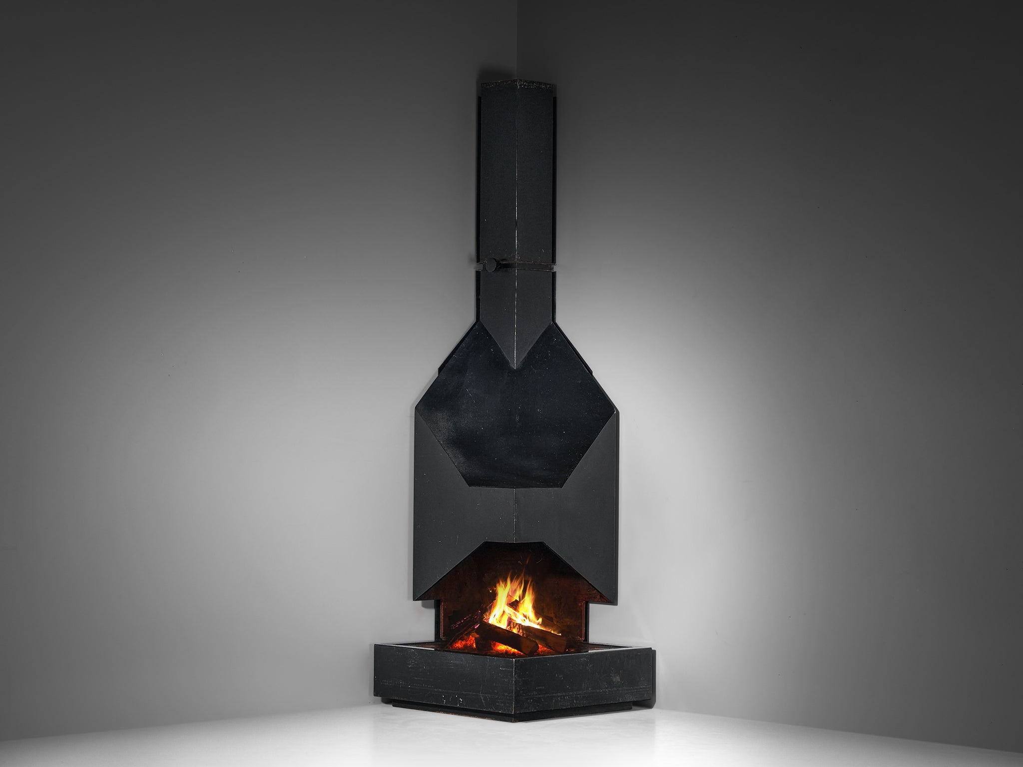 MBM Arquitectes (Martorell, Bohigas, Mackay) Fireplace in Iron Building and Garden Elements Morentz