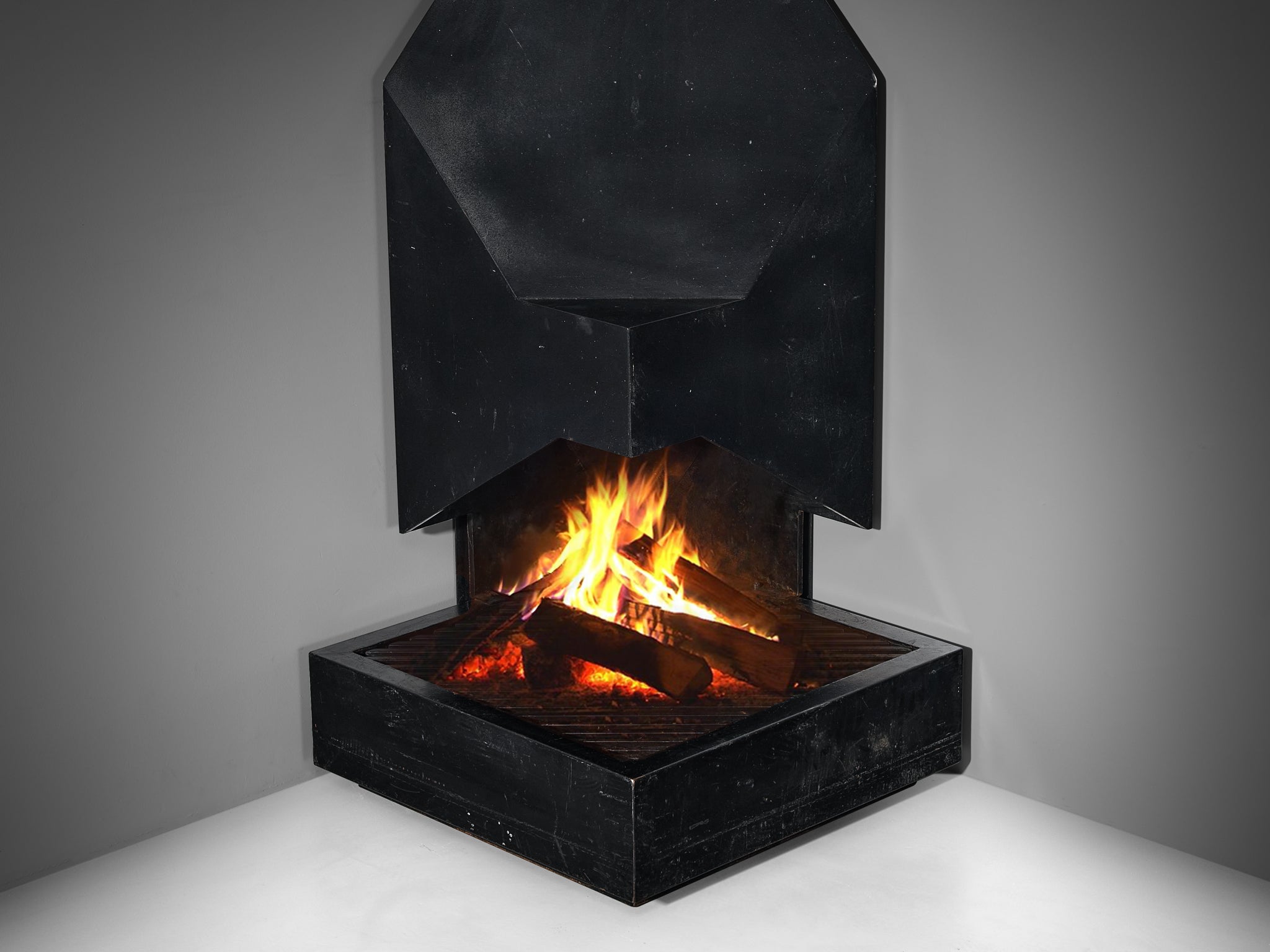 MBM Arquitectes (Martorell, Bohigas, Mackay) Fireplace in Iron Building and Garden Elements Morentz