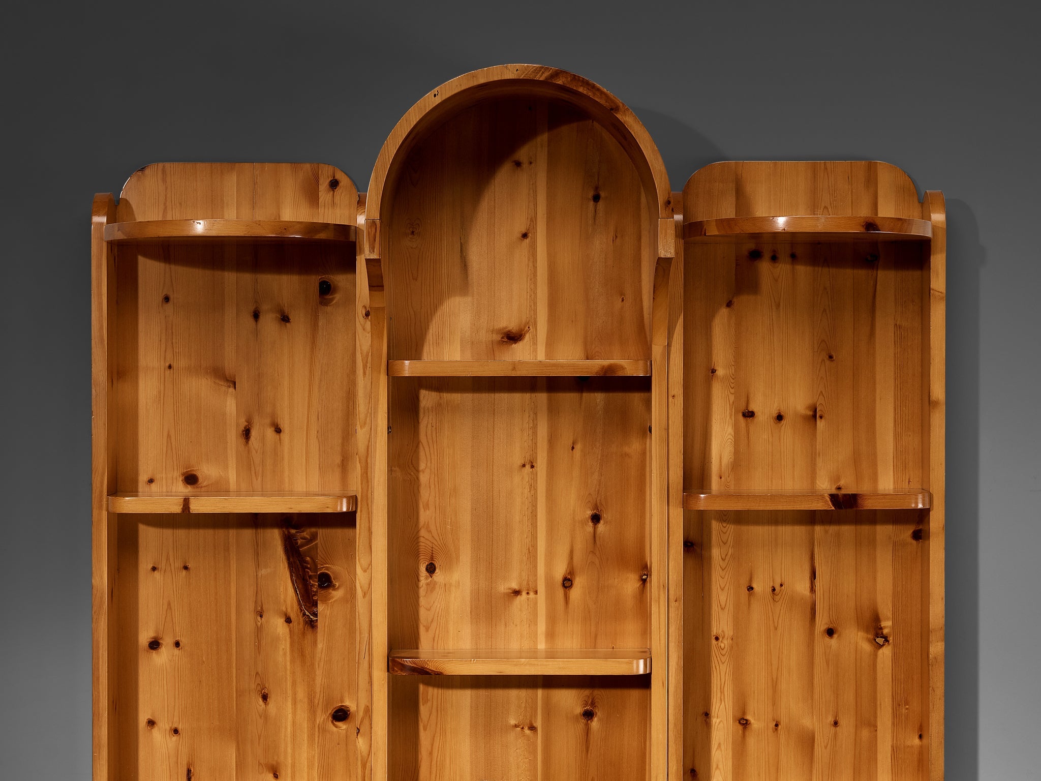 Bar and Wall Unit in Solid Pine case pieces and storage cabinets Morentz