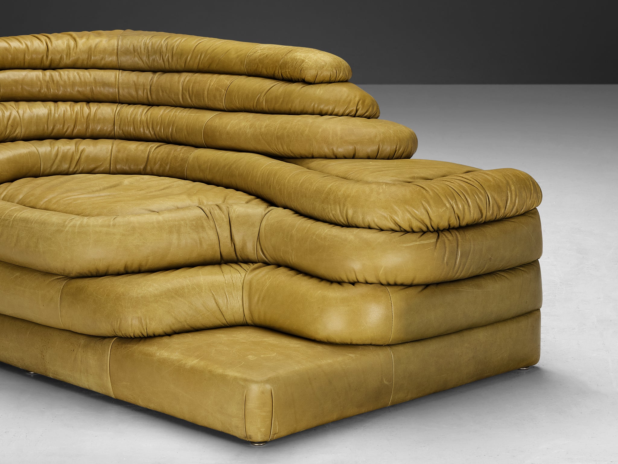 Ubald Klug for De Sede 'Terrazza' Landscape in Olive Green Leather Seating Morentz