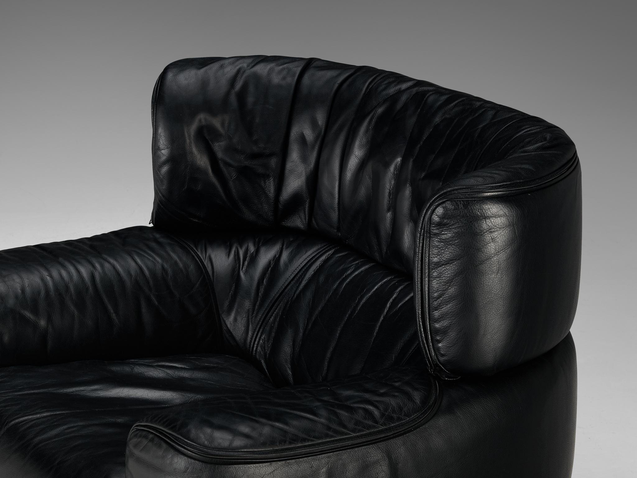 Gianfranco Frattini for Cassina 'Bull' Lounge Chair in Black Leather