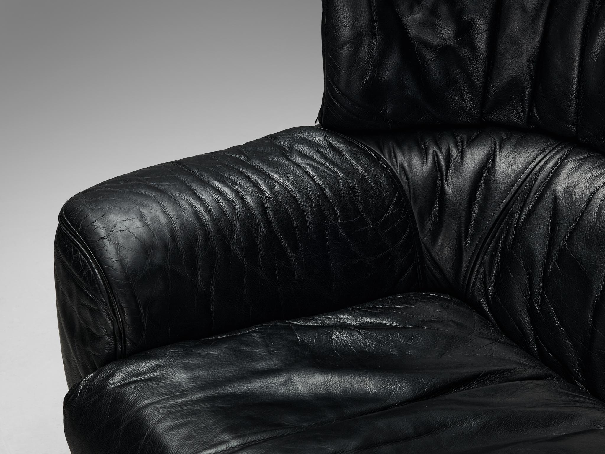 Gianfranco Frattini for Cassina 'Bull' Lounge Chair in Black Leather
