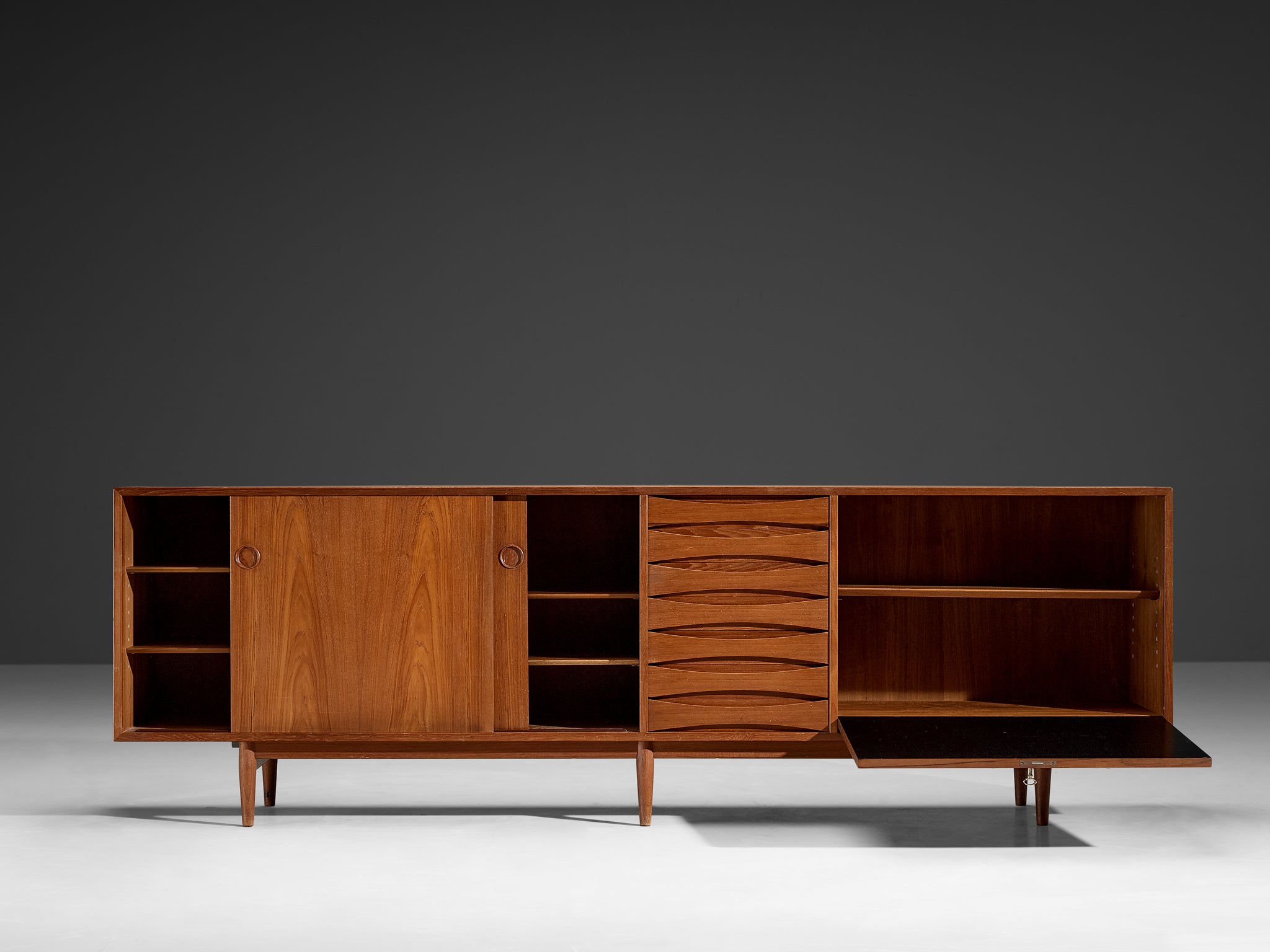 Arne Vodder Sideboard in Teak with Reversible Doors Case pieces and storage cabinets Morentz