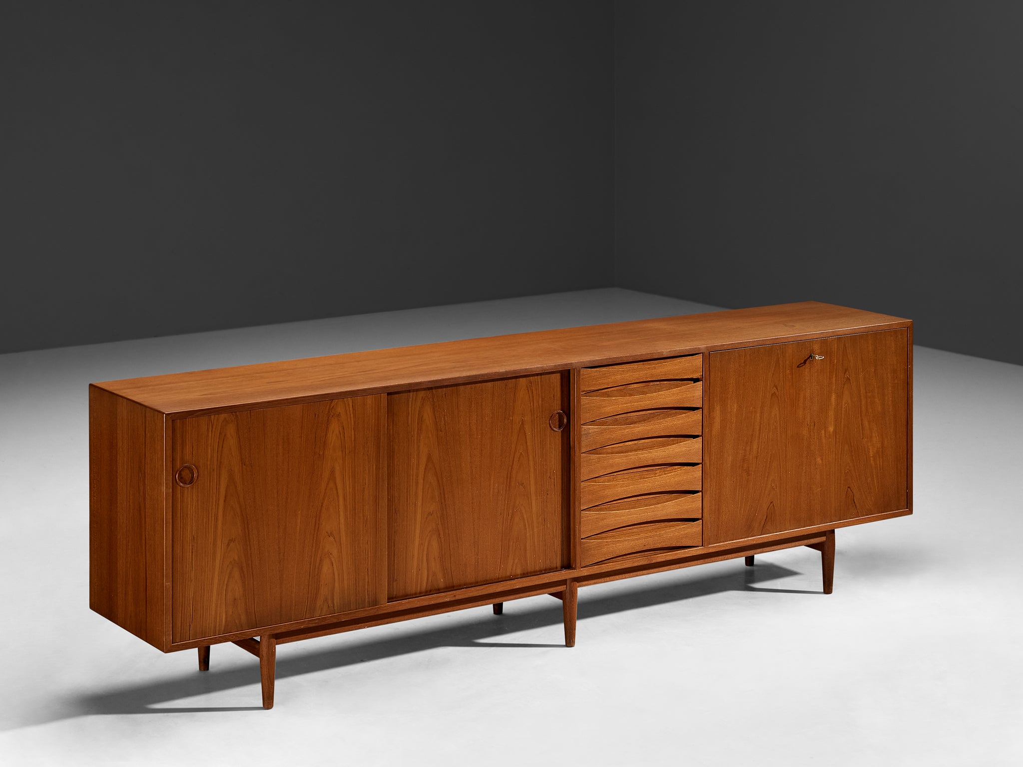 Arne Vodder Sideboard in Teak with Reversible Doors Case pieces and storage cabinets Morentz