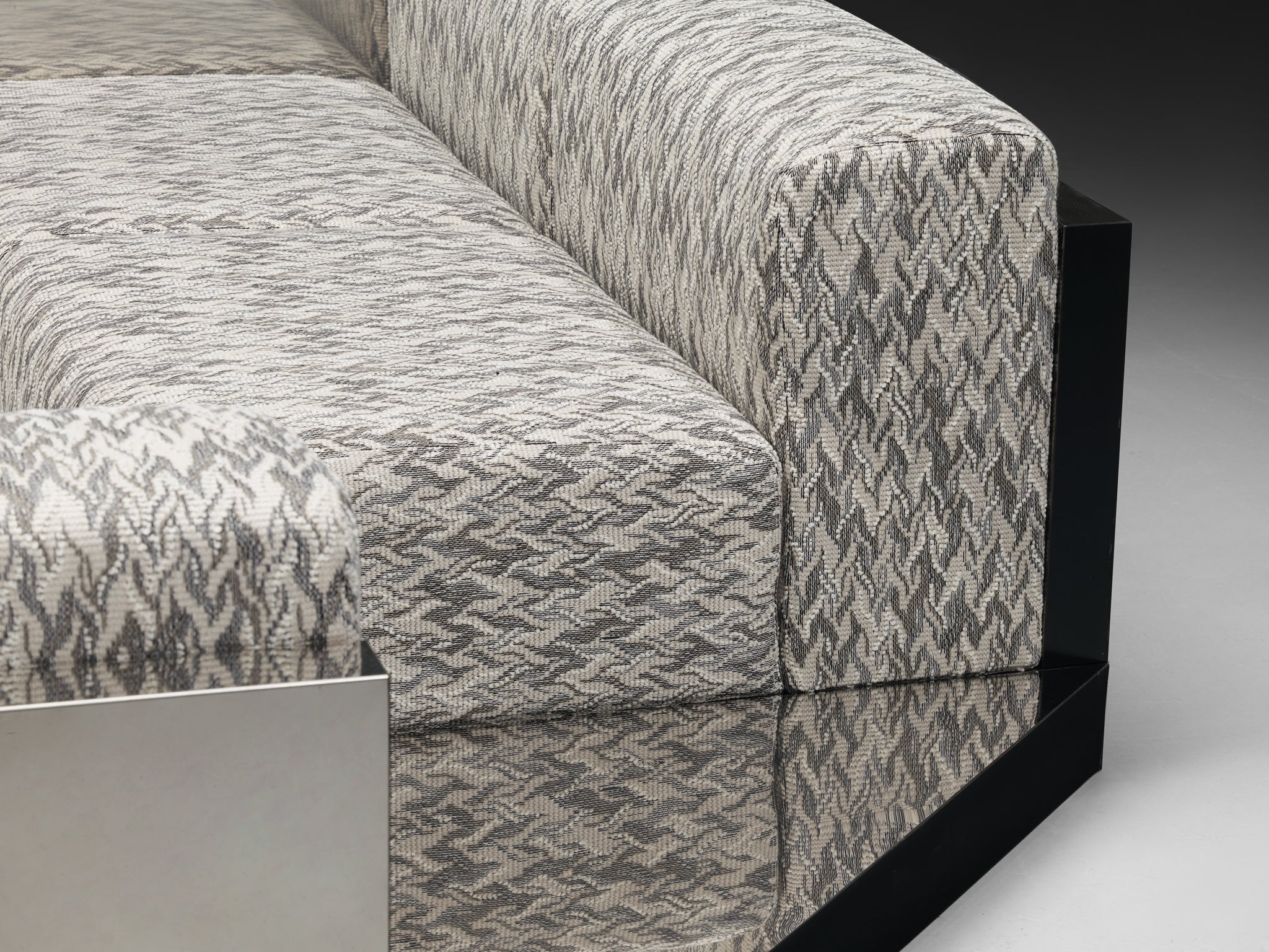 Italian Modular Sofa in Metal and Patterned Grey Fabric Seating Morentz