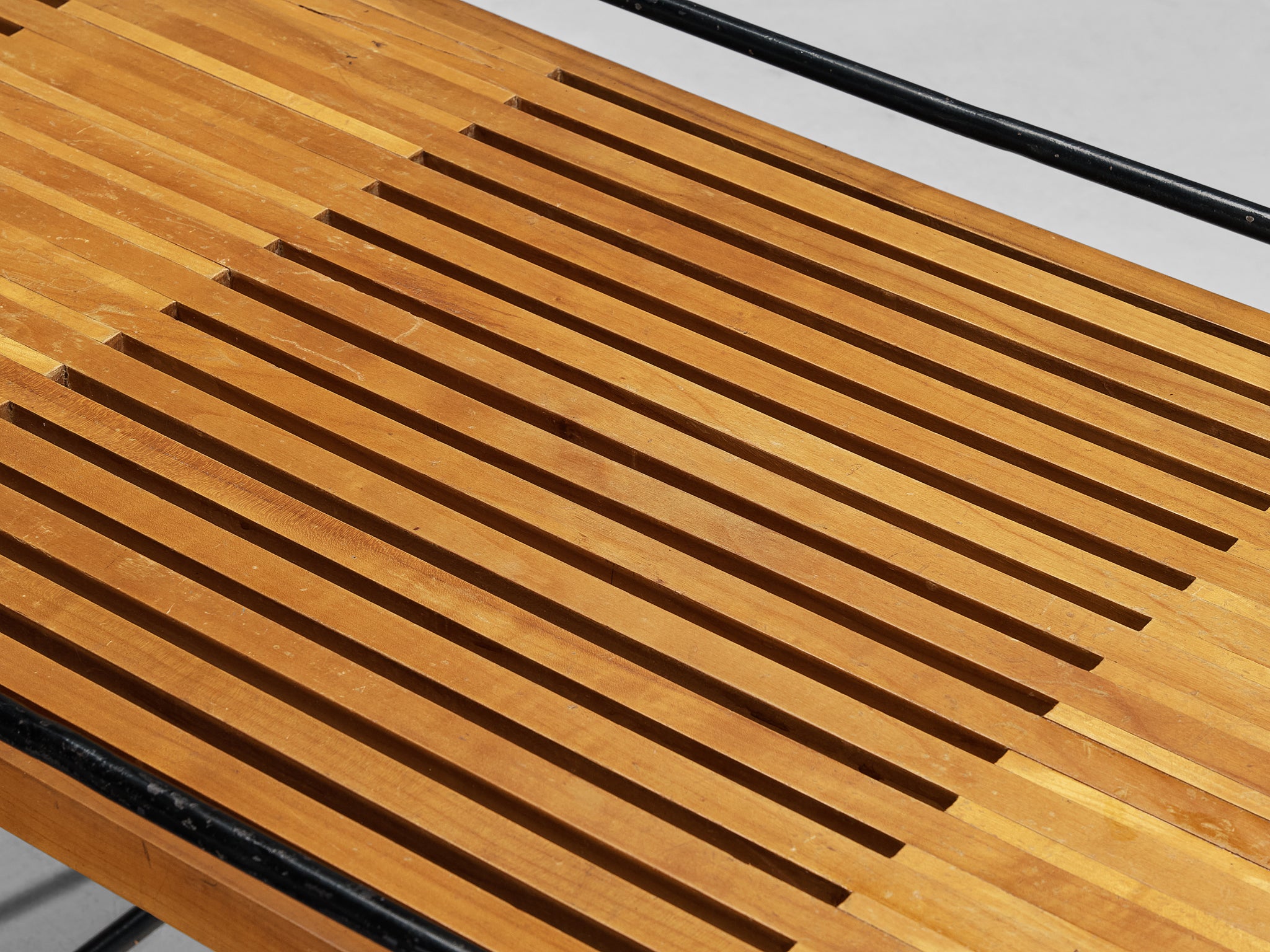 Taichiro Nakay for La Permanente Mobili Cantù Coffee Table in Cherry Tables Morentz