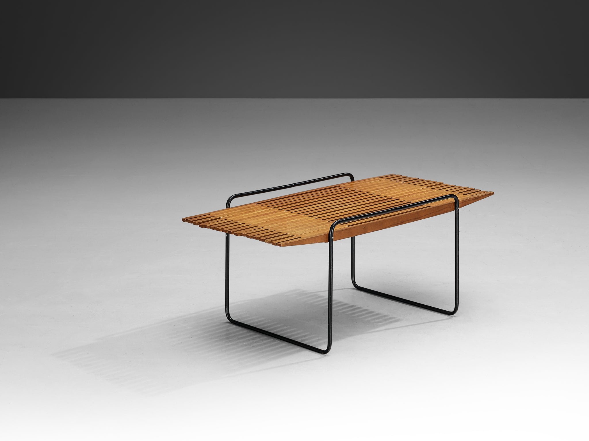 Taichiro Nakay for La Permanente Mobili Cantù Coffee Table in Cherry Tables Morentz