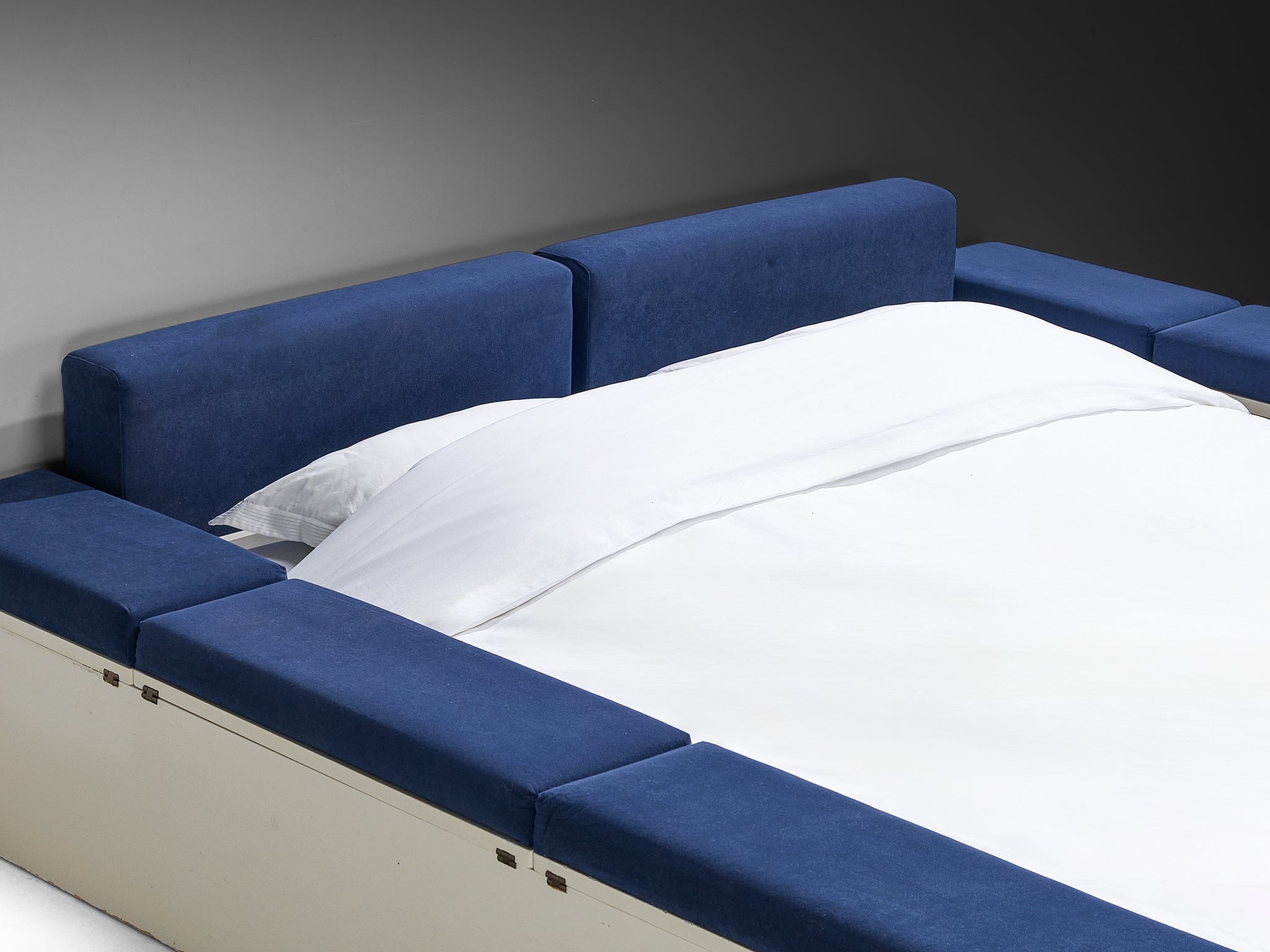 Vittorio Rossi and Luciano Bertoncini for Cjfra 'Zattera' Bed More Furniture and Collectibles Morentz