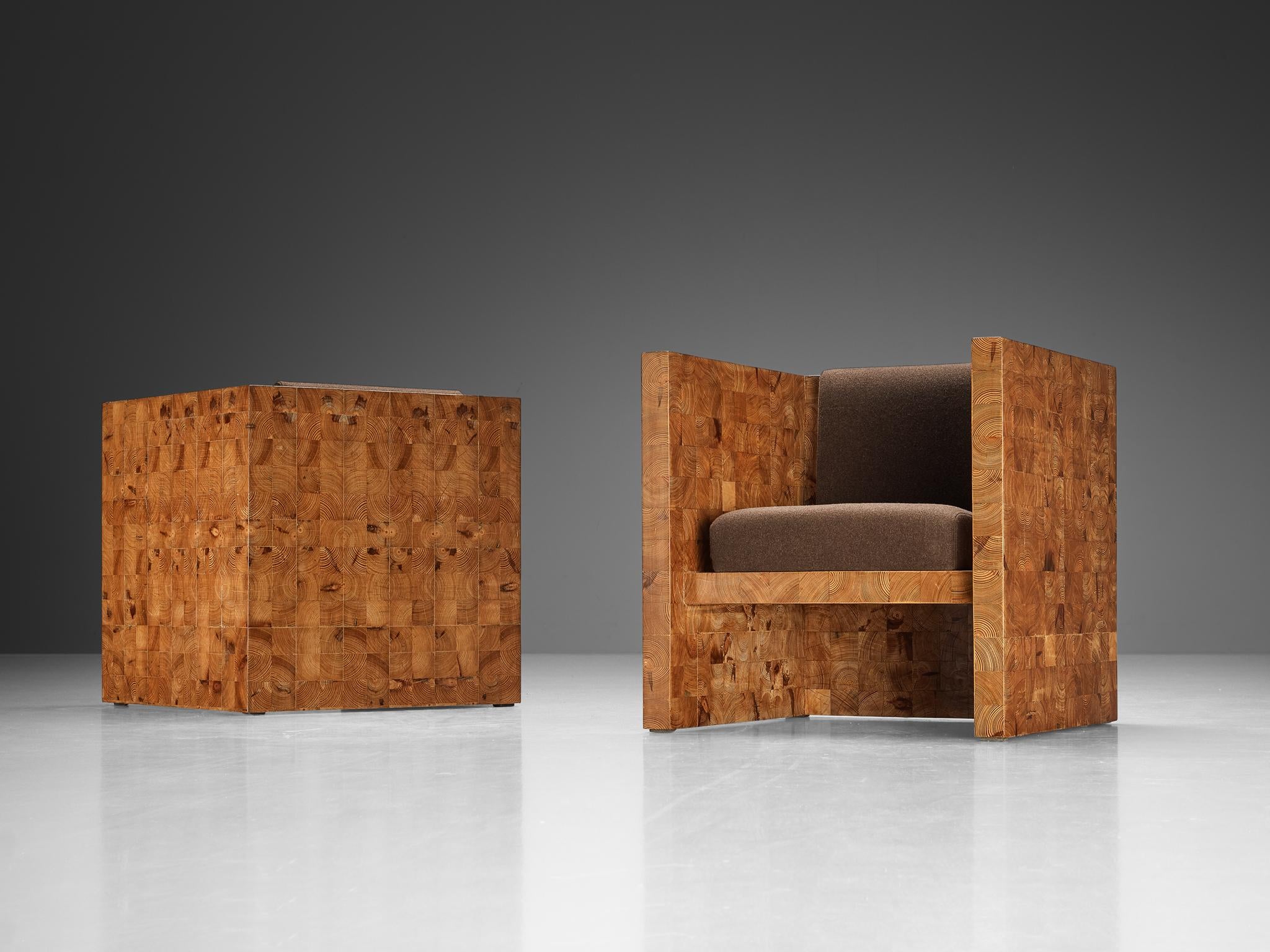 Pair of Lounge Chairs with End-Grain Wooden Frames in Pine