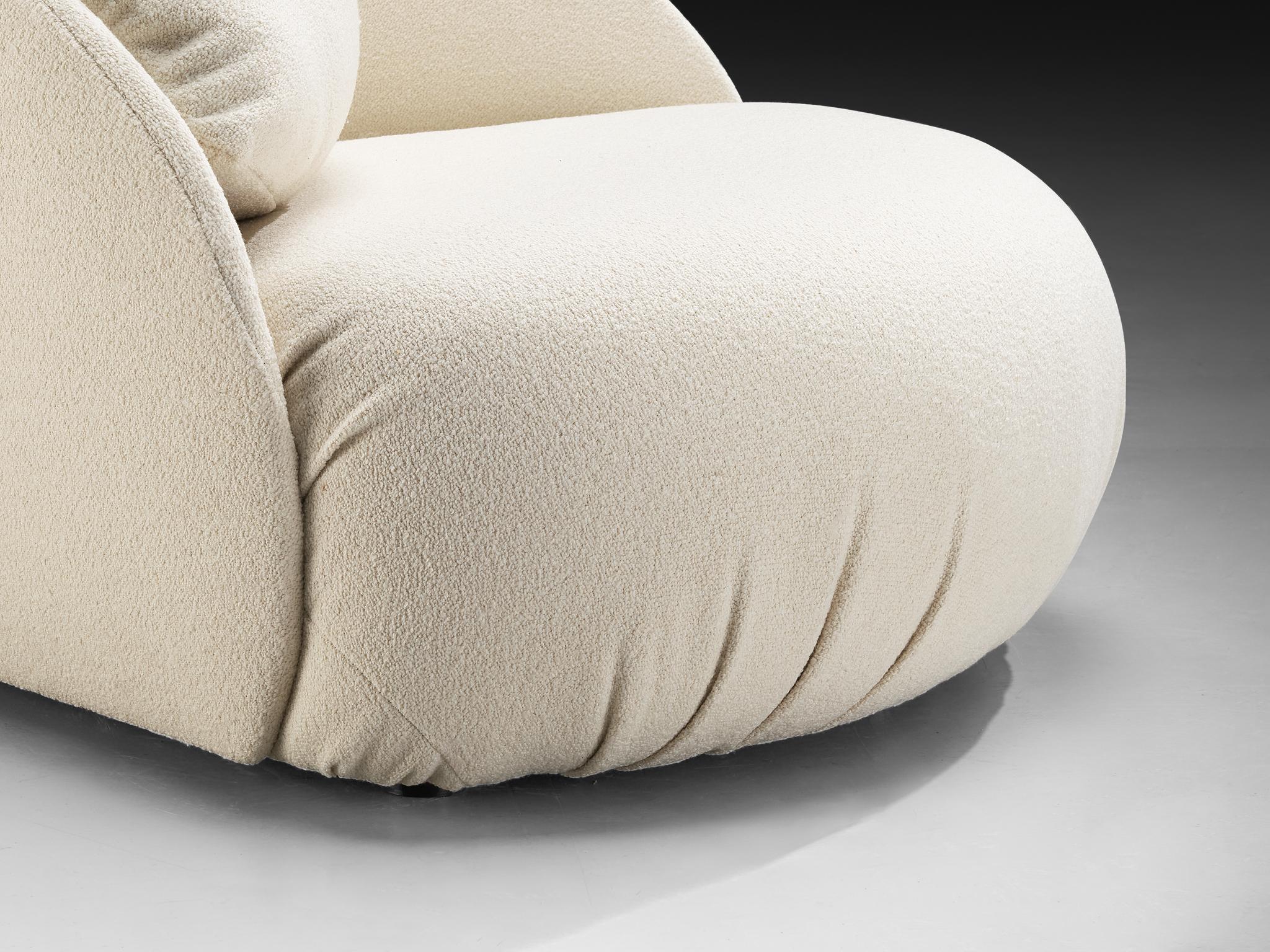 Hans Hopfer for Roche Bobois Post-Modern Lounge in Off-White Fabric seating Morentz