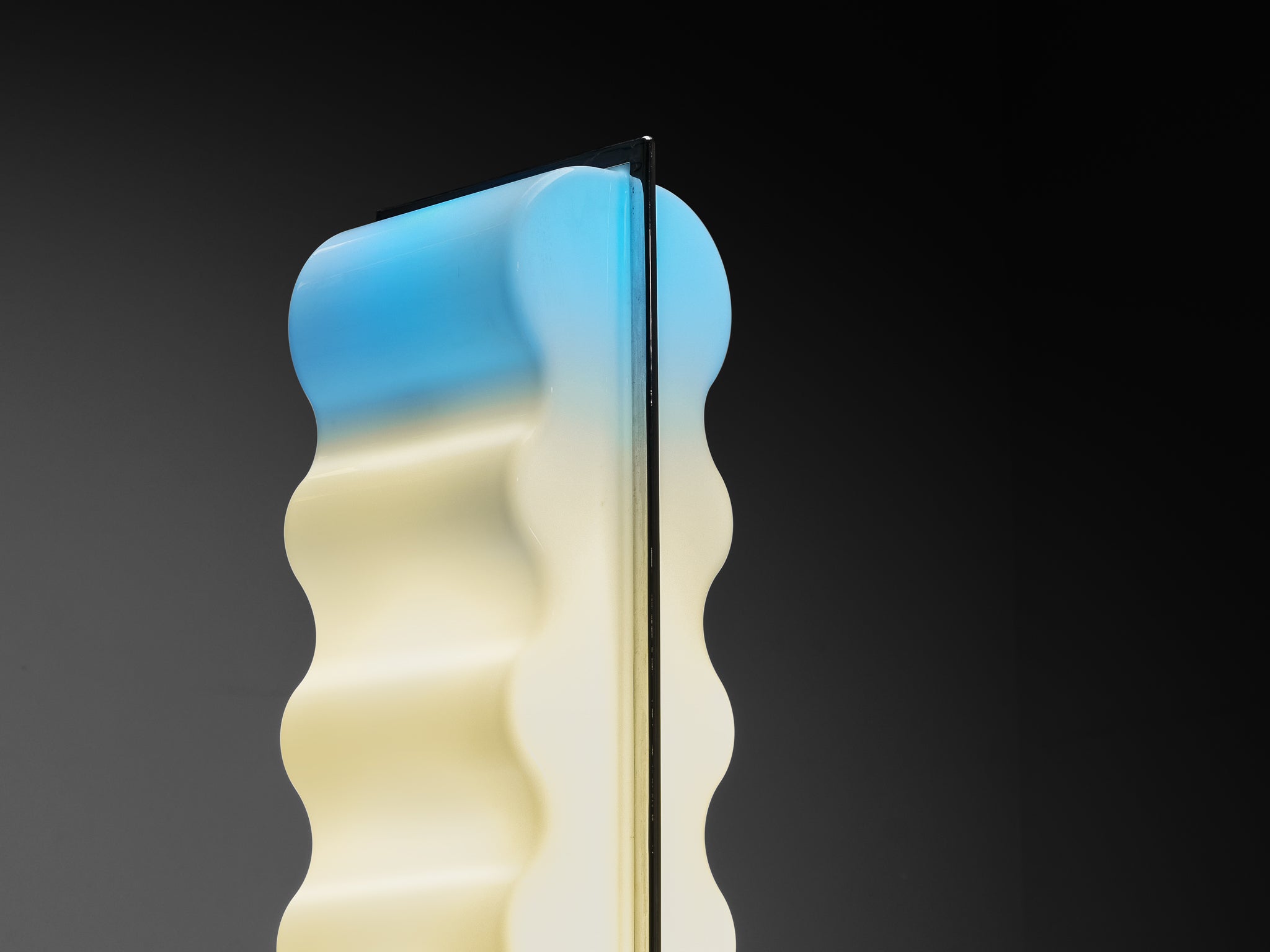Ettore Sottsass for Design Centre/Poltronova 'Cometa' Floor Lamp in Perspex Lighting Morentz