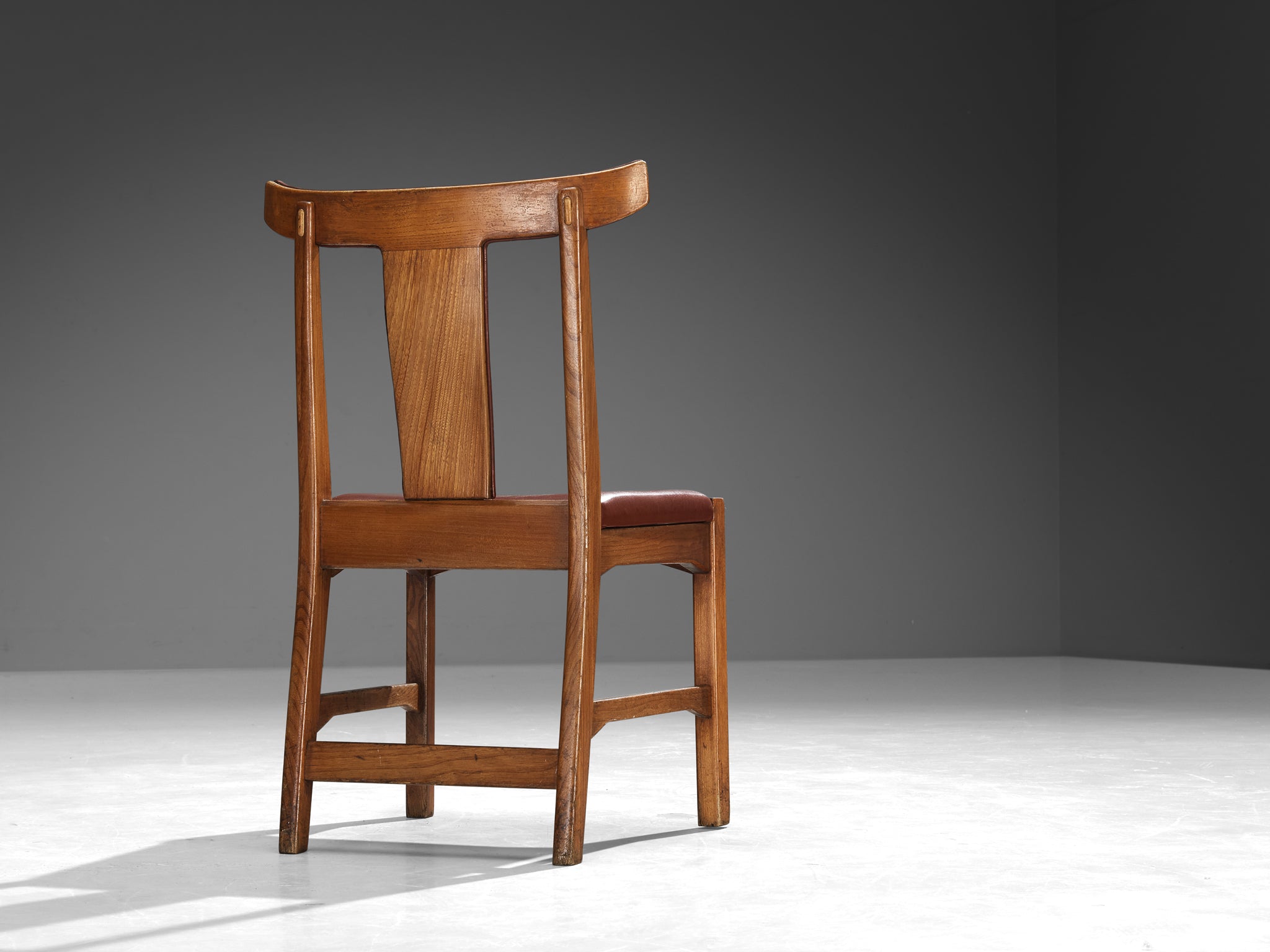 Knud Hansen for Søren Willadsen Set of Twelve Danish Dining Chairs in Leather and Elm Seating Morentz