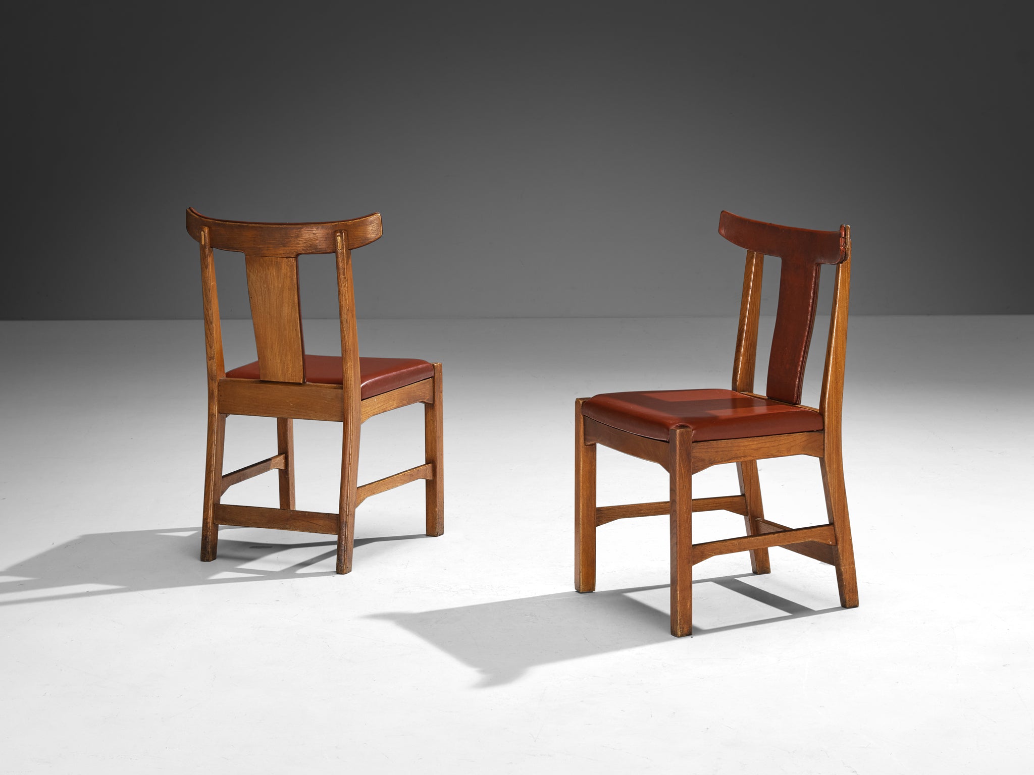 Knud Hansen for Søren Willadsen Set of Twelve Danish Dining Chairs in Leather and Elm Seating Morentz