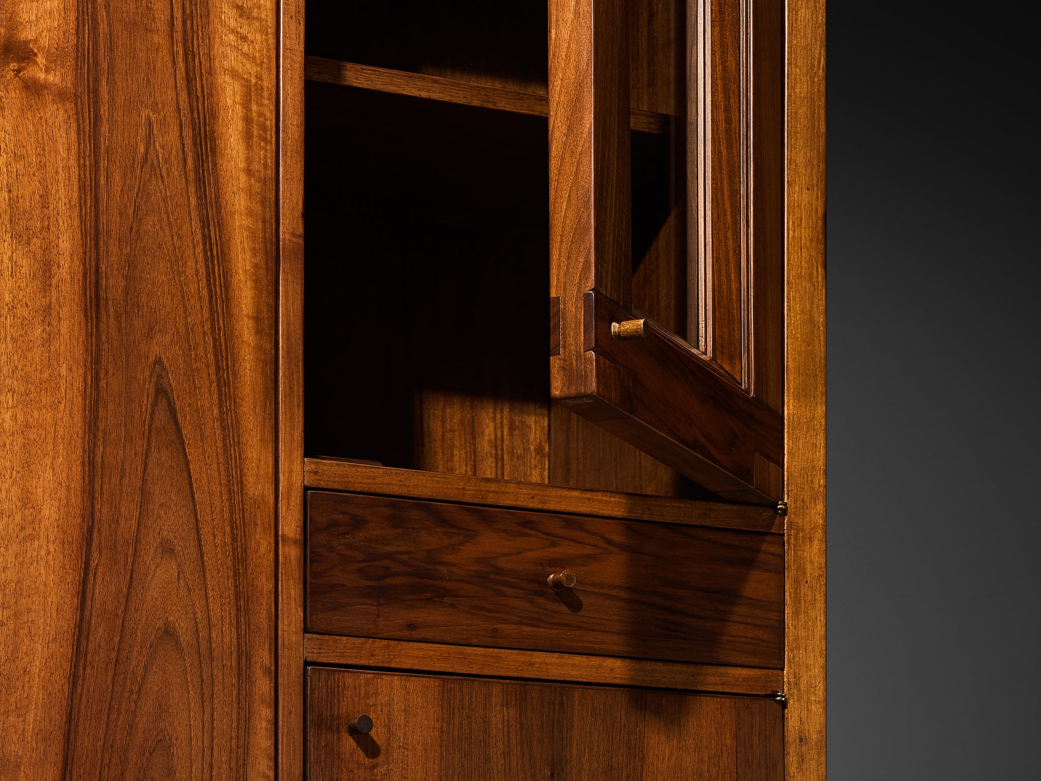 Giuseppe Rivadossi for Officina Rivadossi Bedroom Divider Wardrobe Walnut Case pieces and storage cabinets Morentz