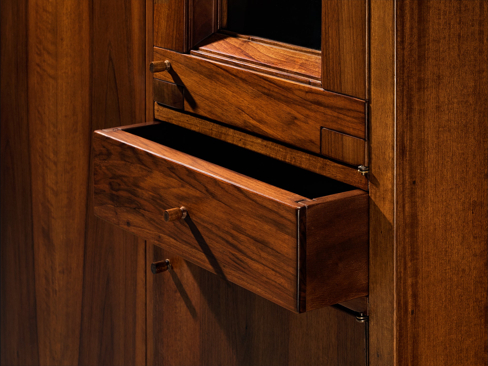 Giuseppe Rivadossi for Officina Rivadossi Bedroom Divider Wardrobe Walnut Case pieces and storage cabinets Morentz